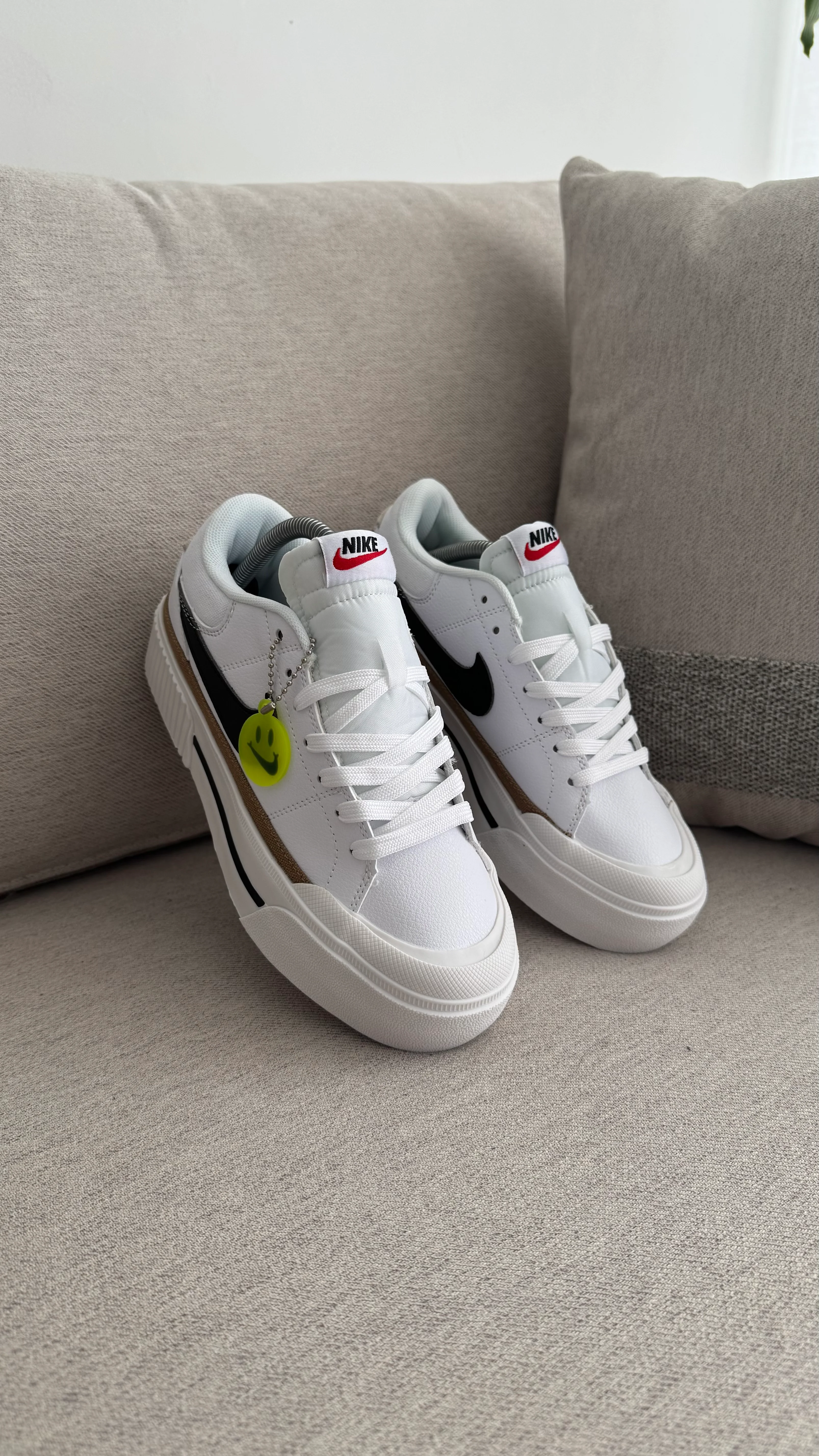 NIKE LEGACY BLANCO NEGRO PROMO - Image 6