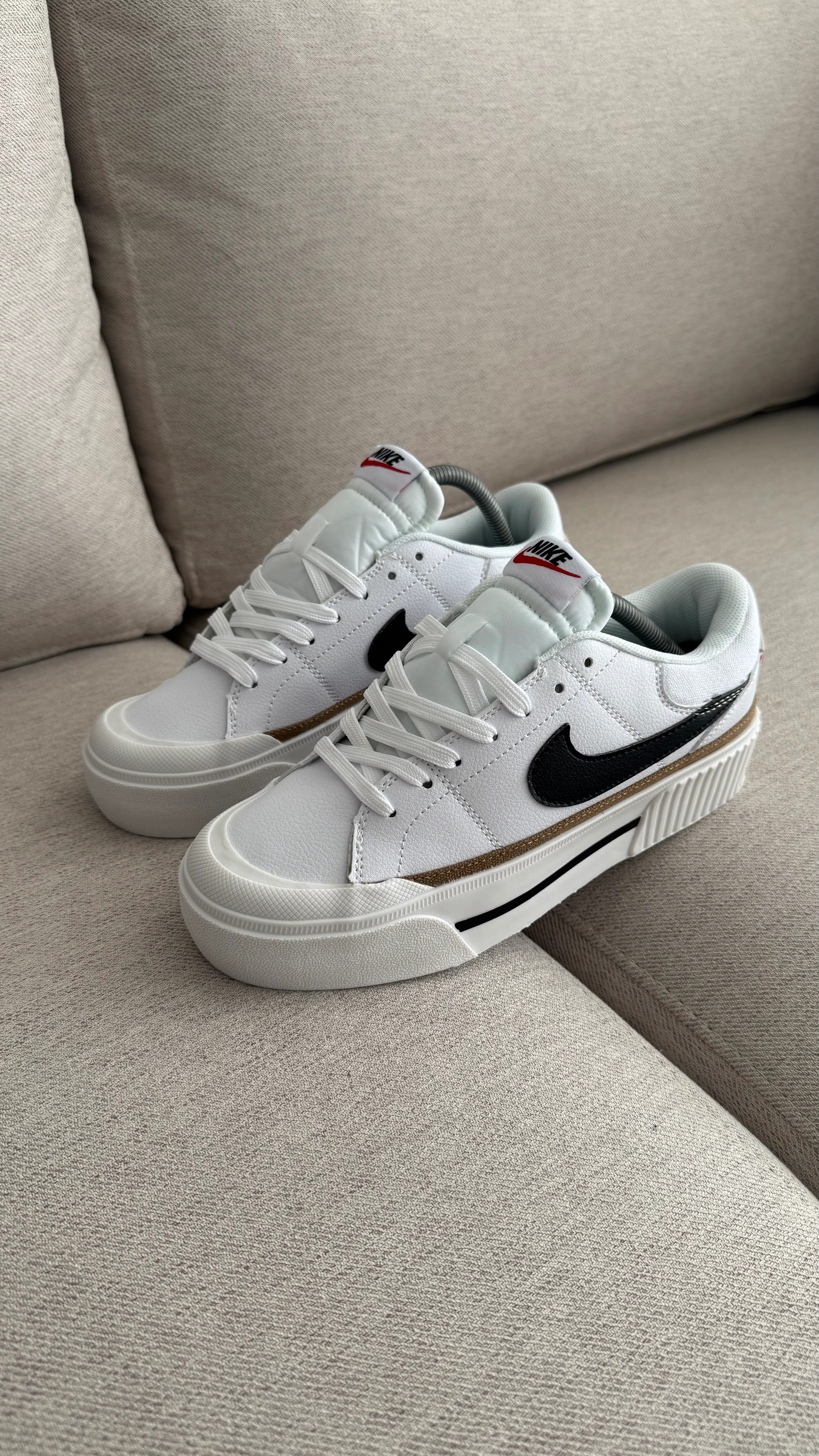 NIKE LEGACY BLANCO NEGRO PROMO - Image 7