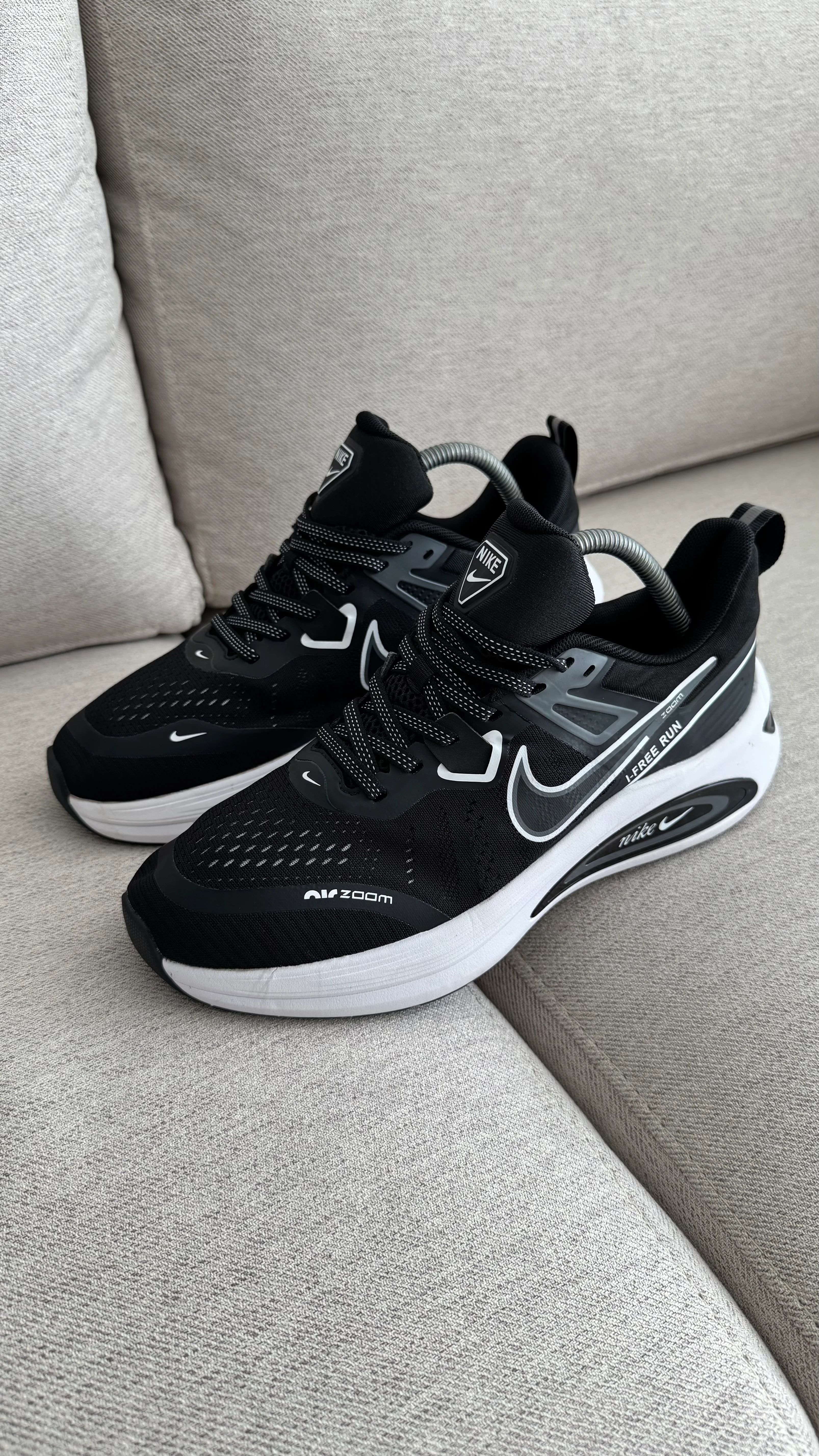 NIKE MAX RUN NEGRO BLANCO - Image 4
