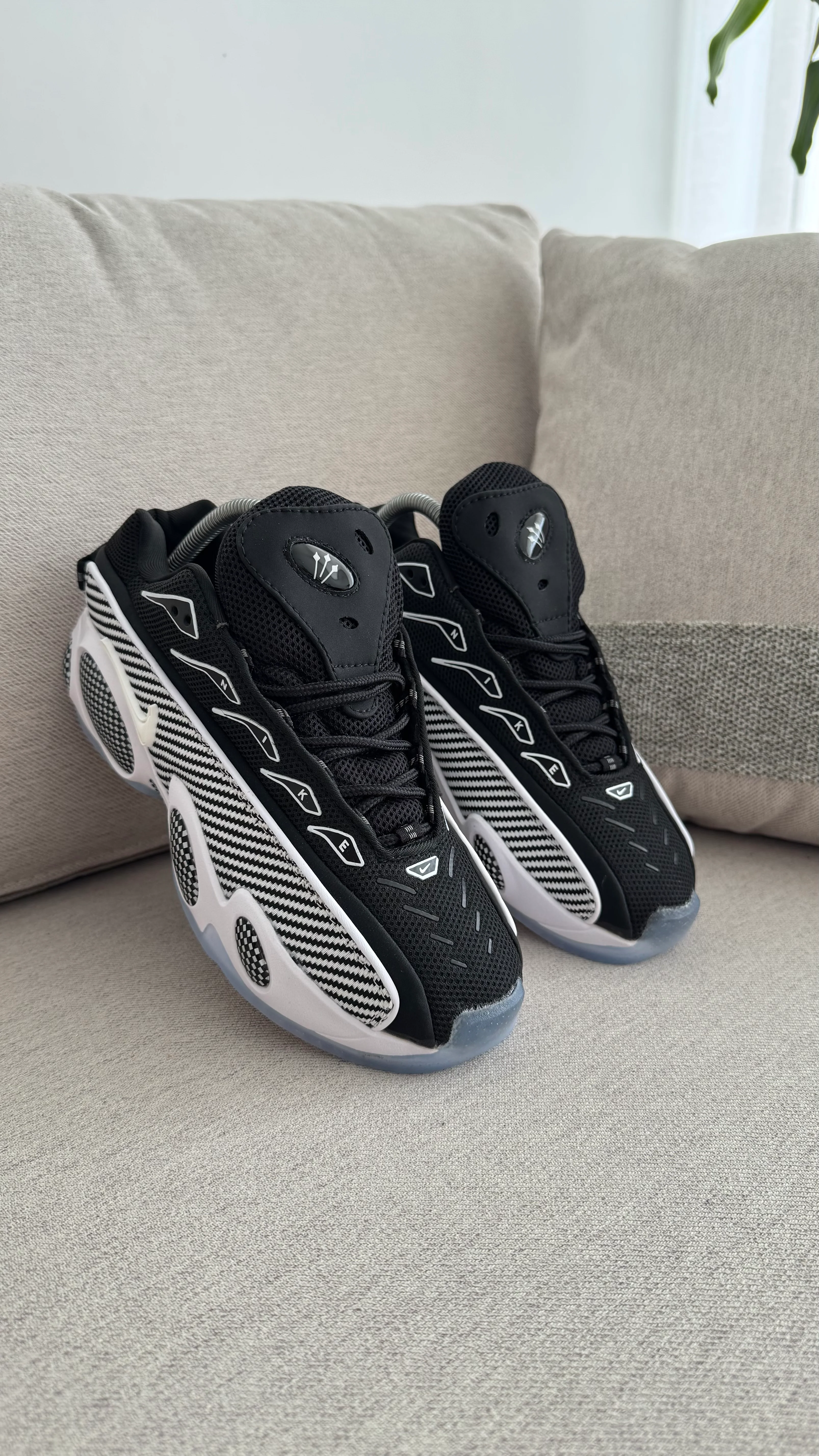 NIKE NOCTA NEGRO BLANCO - Image 9