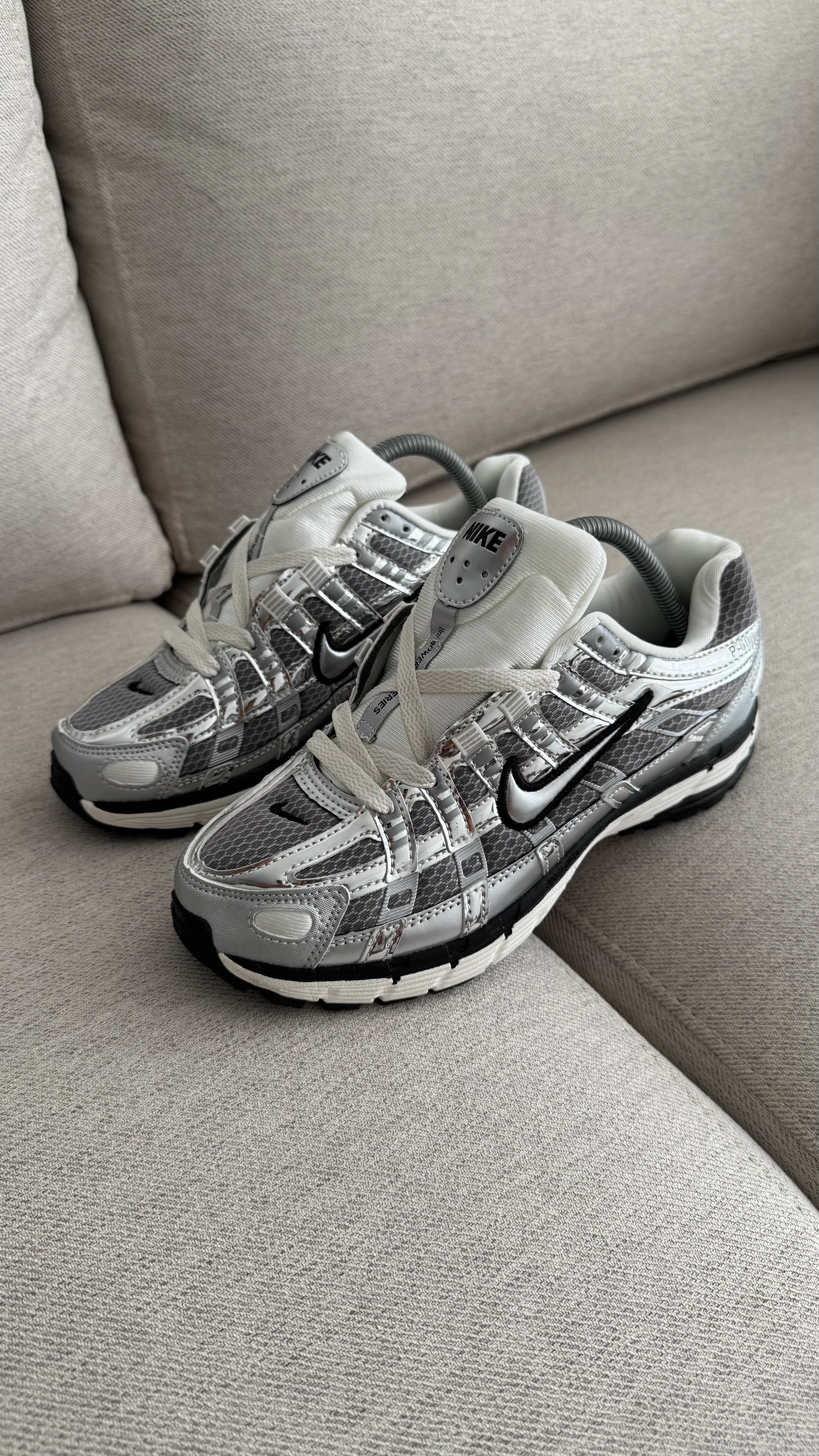 NIKE P6000 PLATEADO - Image 8