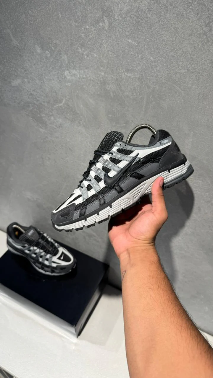 NIKE P6000 NEGRO BLANCO - Image 6