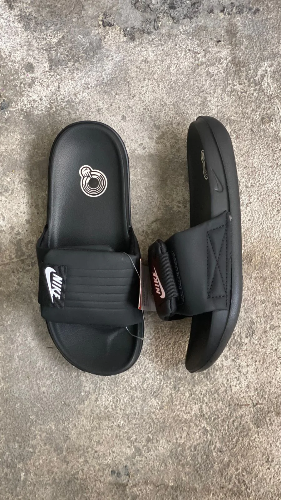 NIKE PANTUFLA NEGRA - Image 3