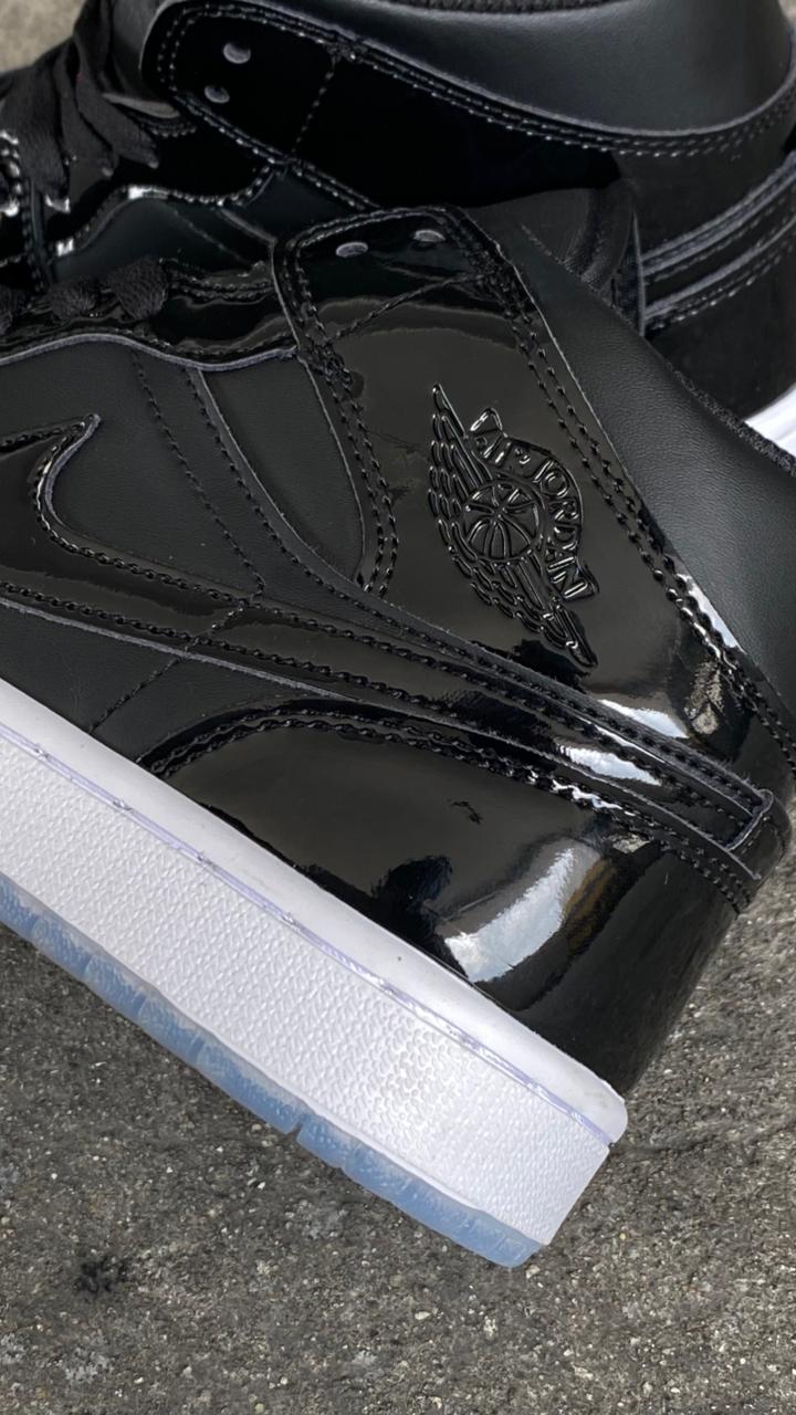 NIKE RETRO 1 BOTA CHAROL NEGRA - Image 3