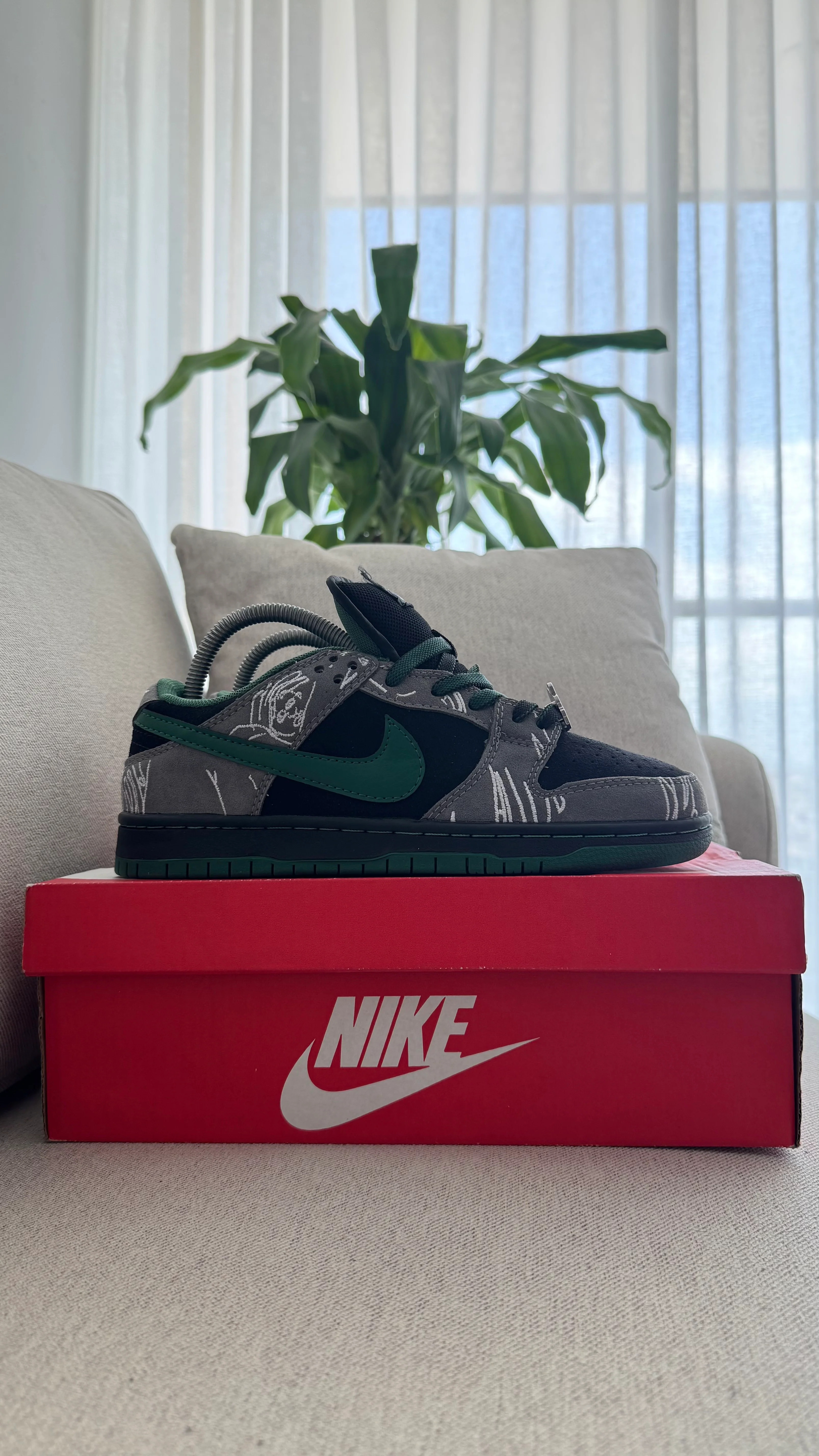 NIKE SB DUNK NEGRO VERDE - Image 4