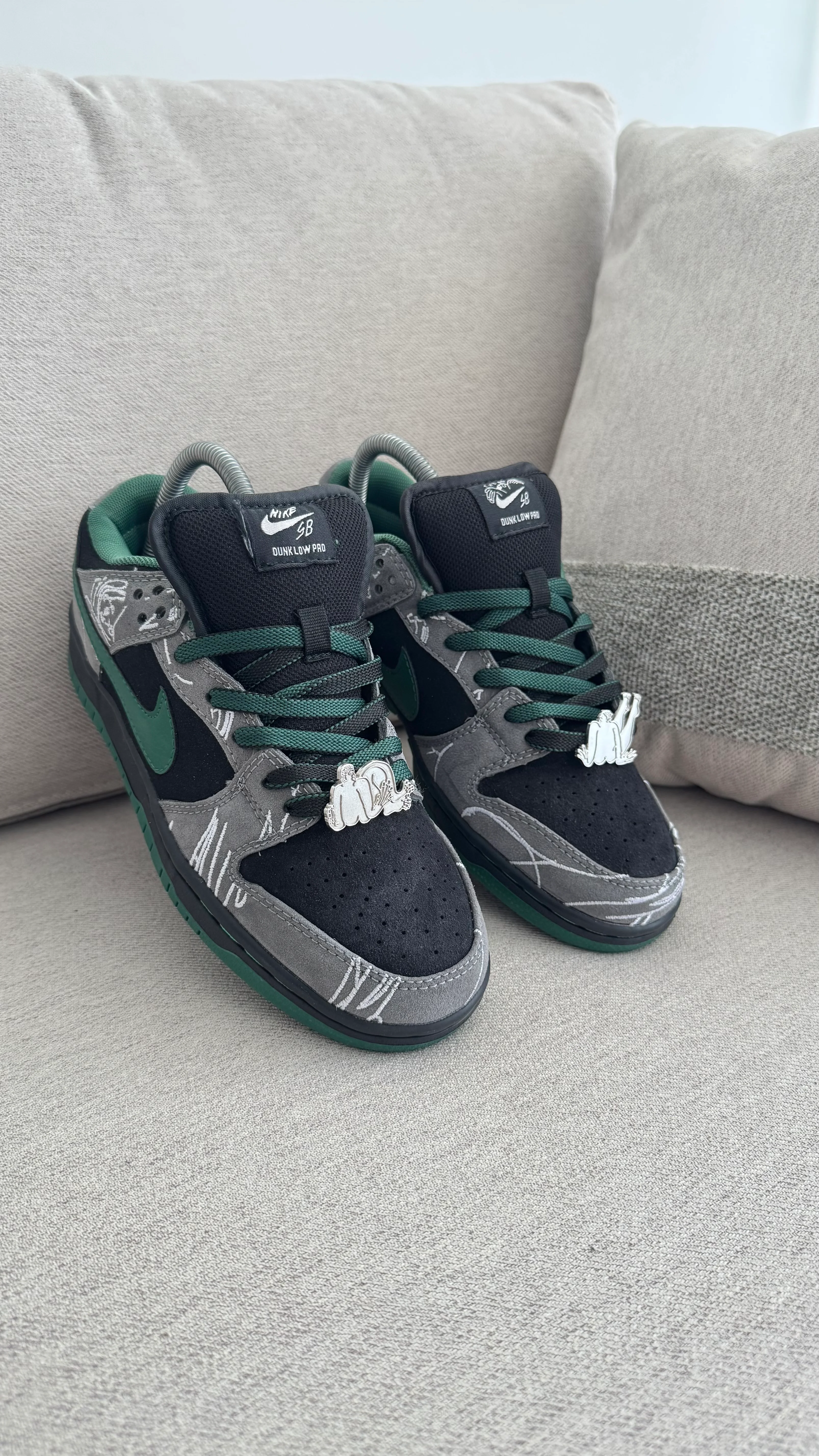 NIKE SB DUNK NEGRO VERDE - Image 5