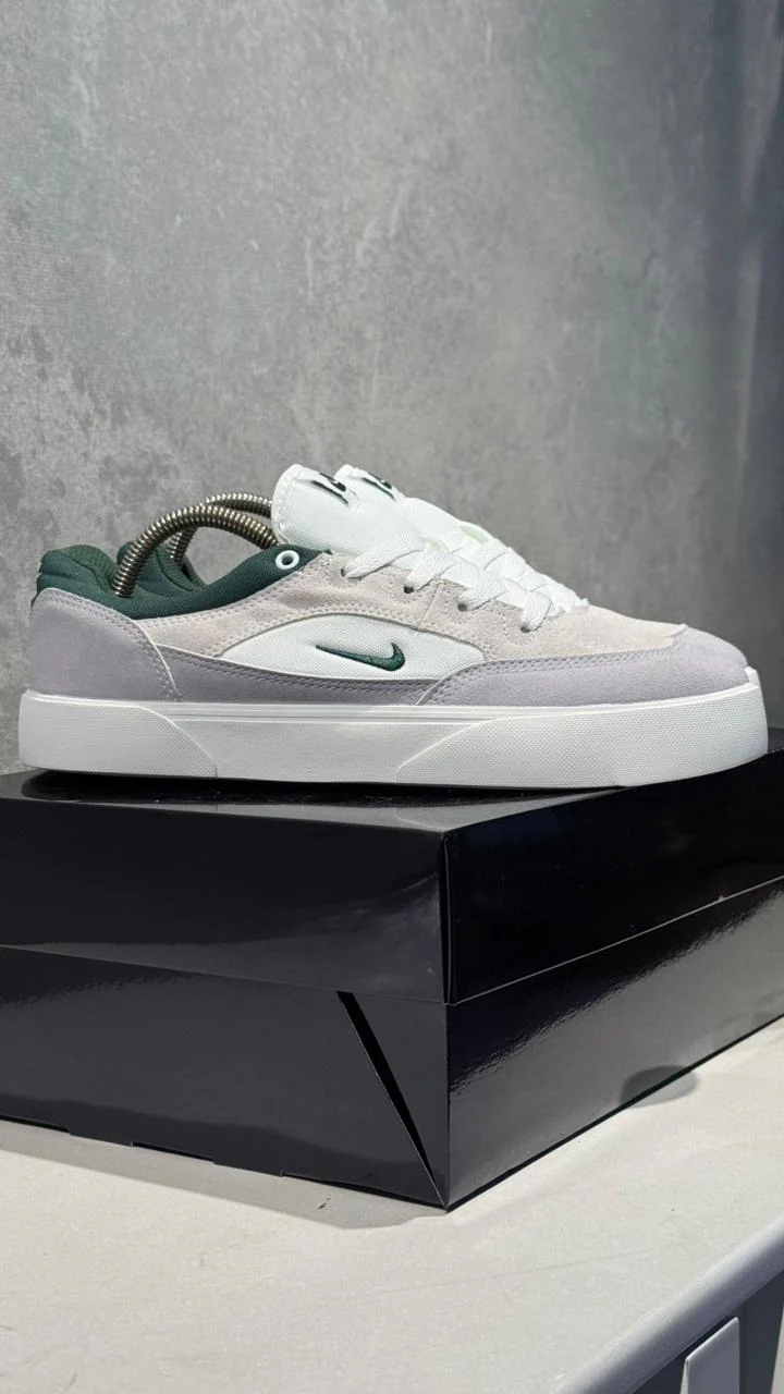 NIKE SB TABLA BLANCO VERDE - Image 5