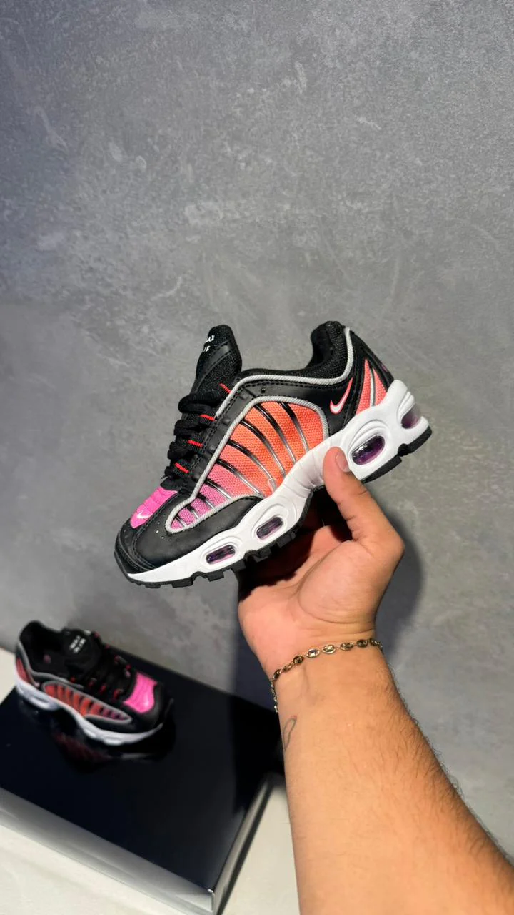NIKE  TAIWILIND NEGRO COLOR NIÑOS - Image 6