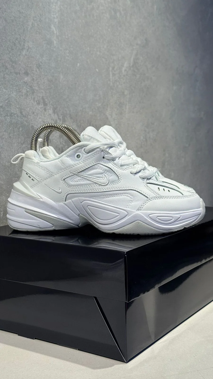 NIKE TECNO TODO BLANCO - Image 2