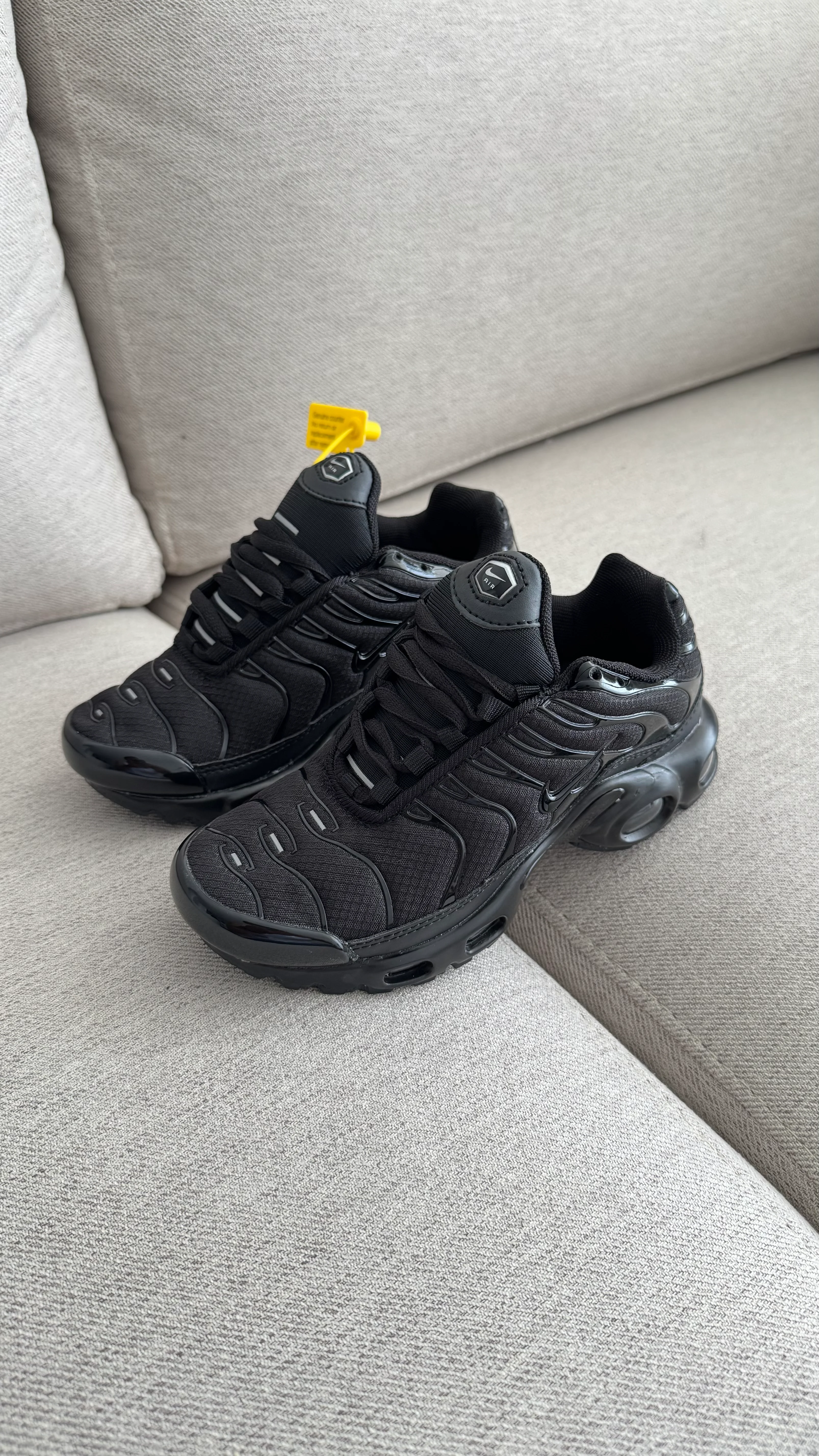 NIKE TN NEGRO NIÑO - Image 4