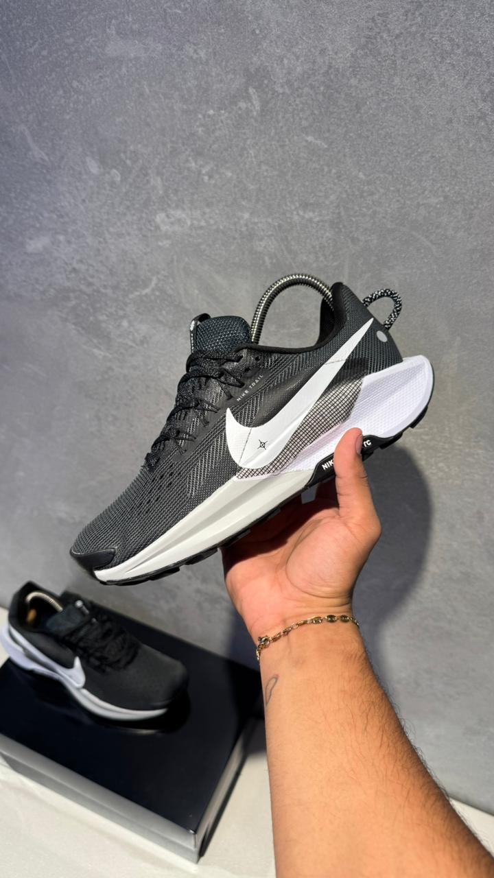 NIKE TRAIL NEGRO BLANCO - Image 6