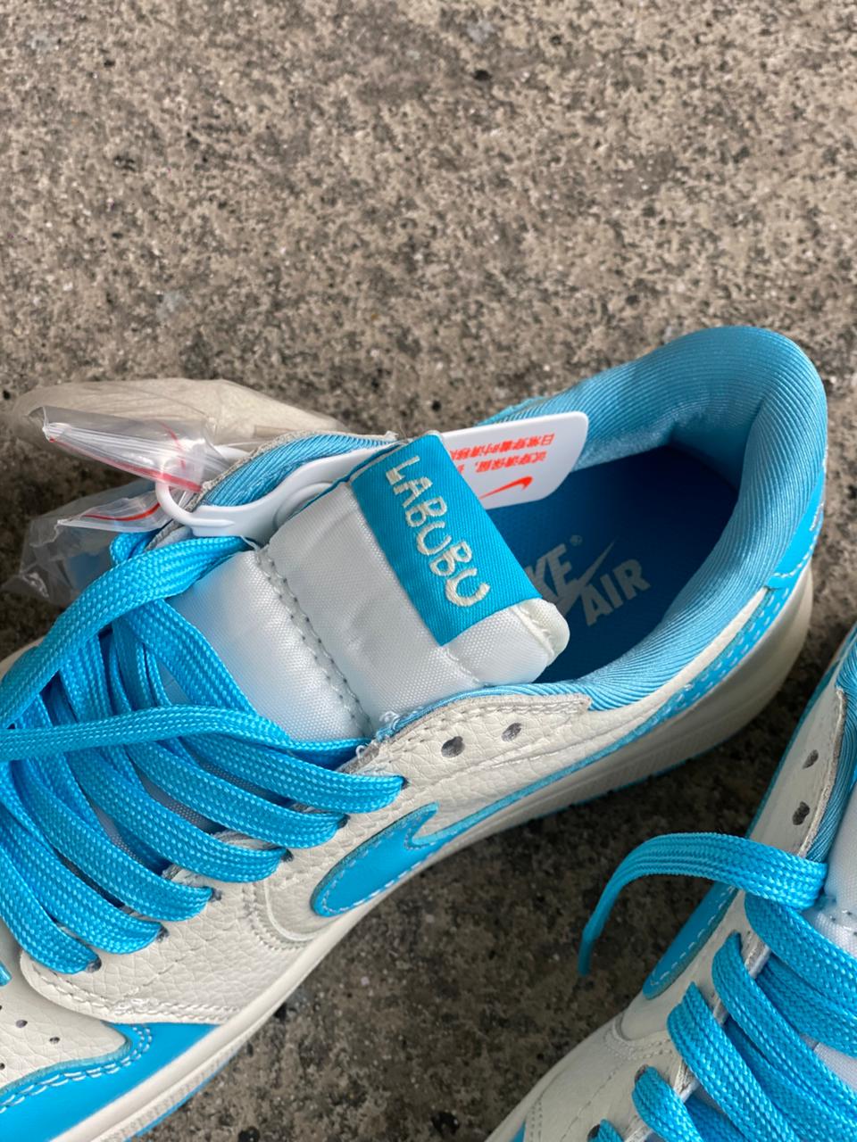 NIKE TRAVIS LABUBU AZUL PROMO MASTER - Image 3