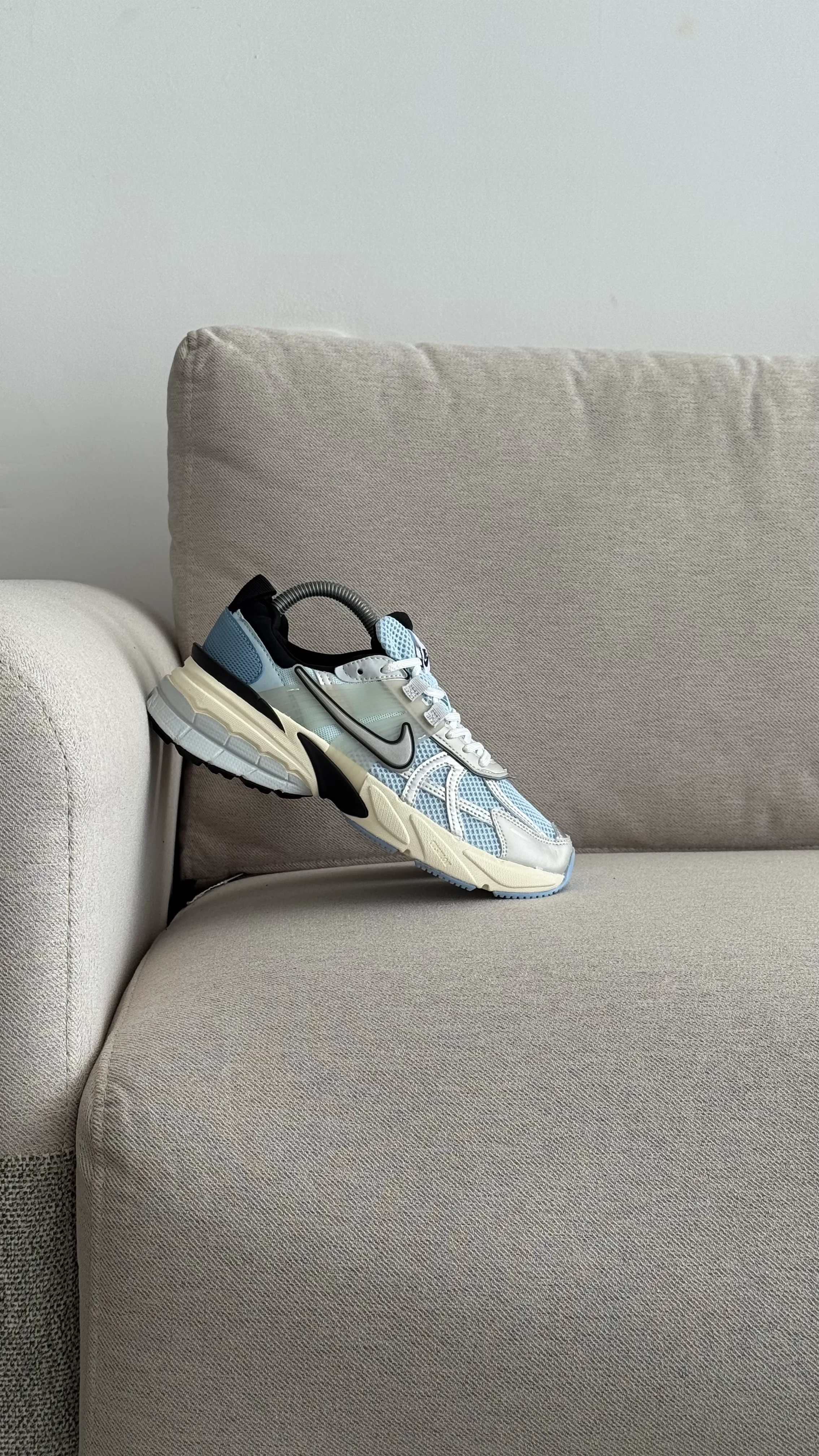 NIKE V2K CELESTE - Image 5
