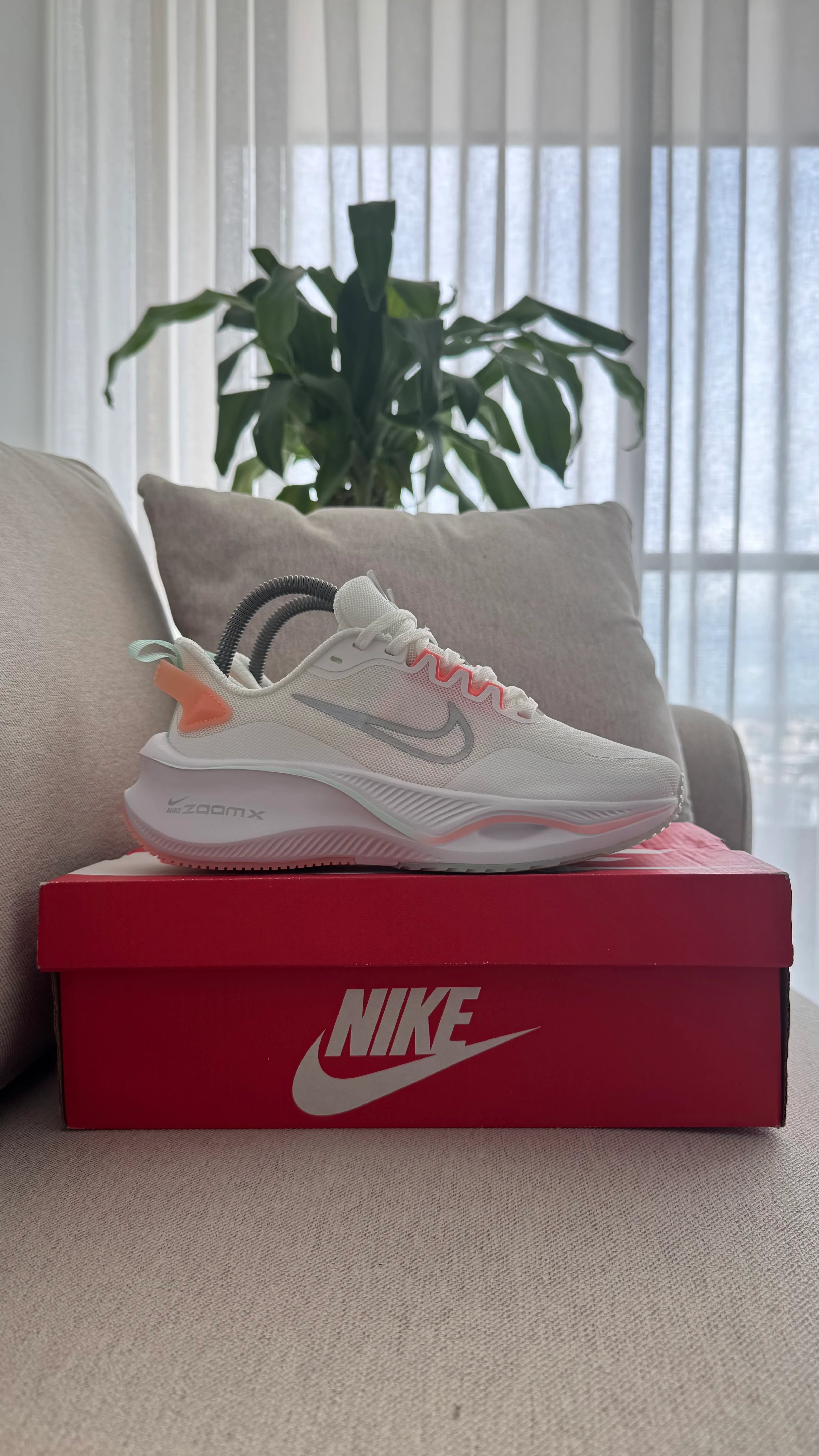 NIKE ZOOM CARITA BLANCO COLOR PROMO - Image 4
