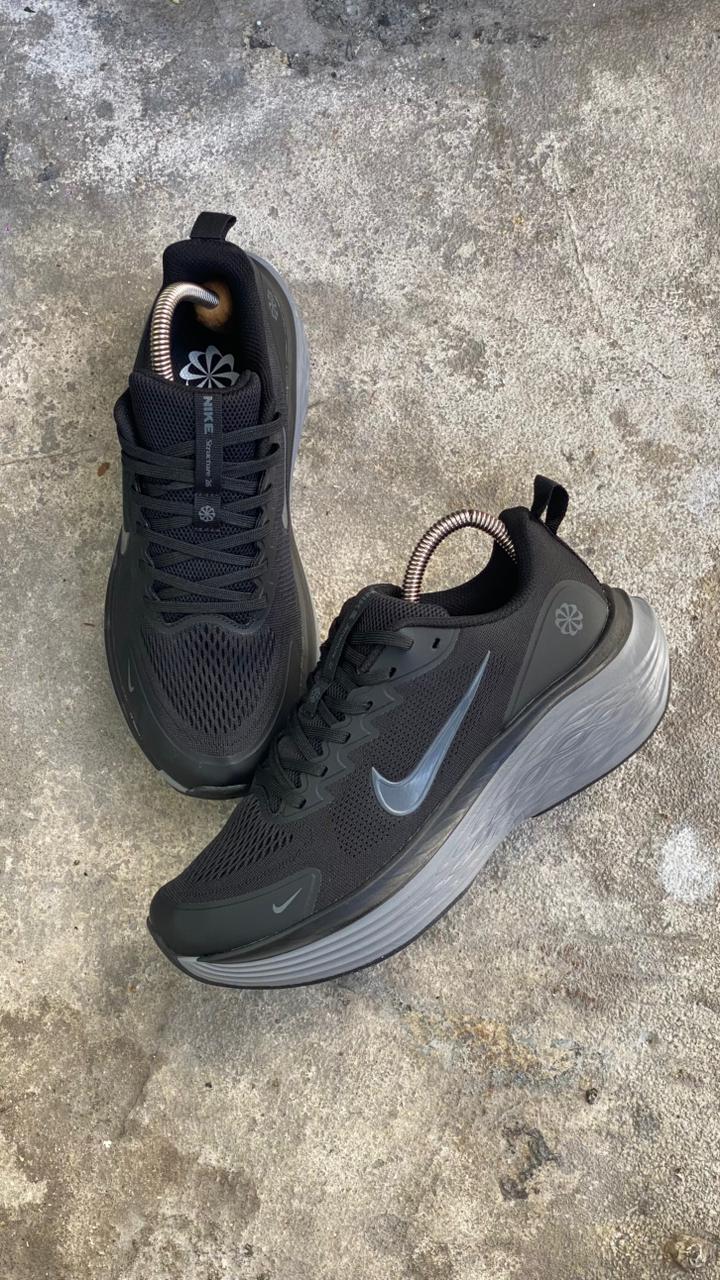 NIKE ZOOM STRUCTURE NEGRO GRIS - Image 3