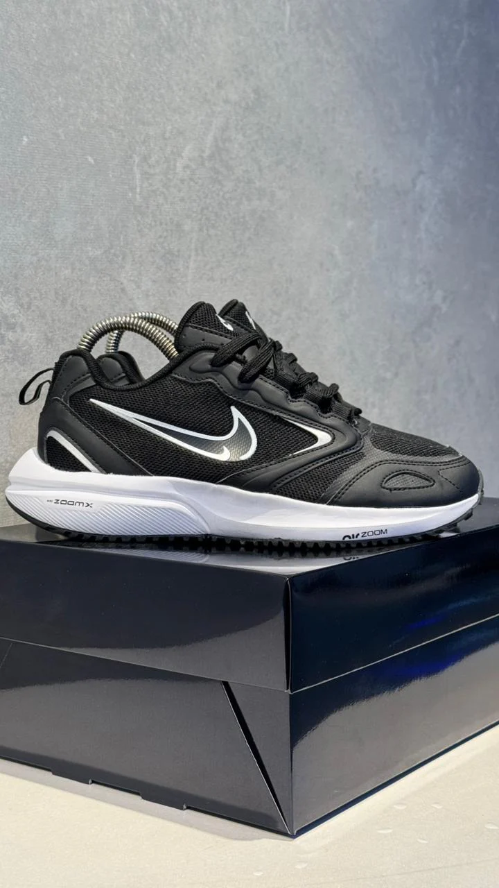 NIKE ZOOM X NEGRO BLANCO PROMO - Image 2