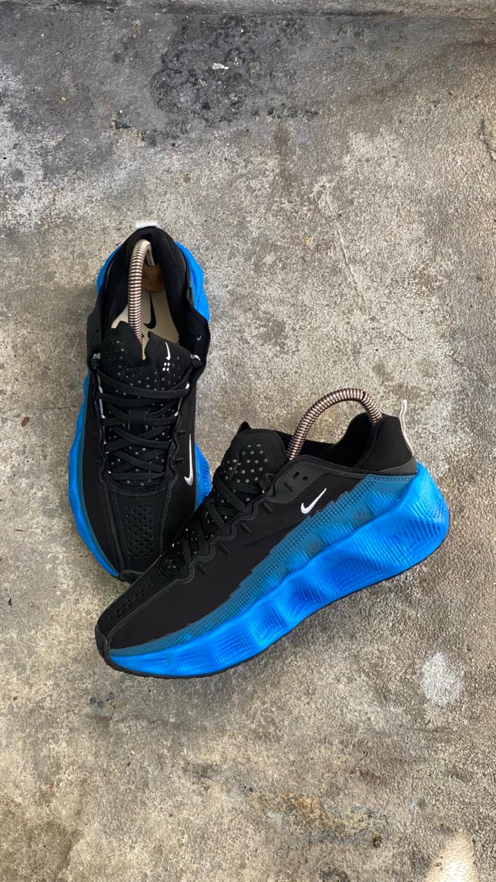 NIKE AVA ROVER NEGRO AZUL - Image 3