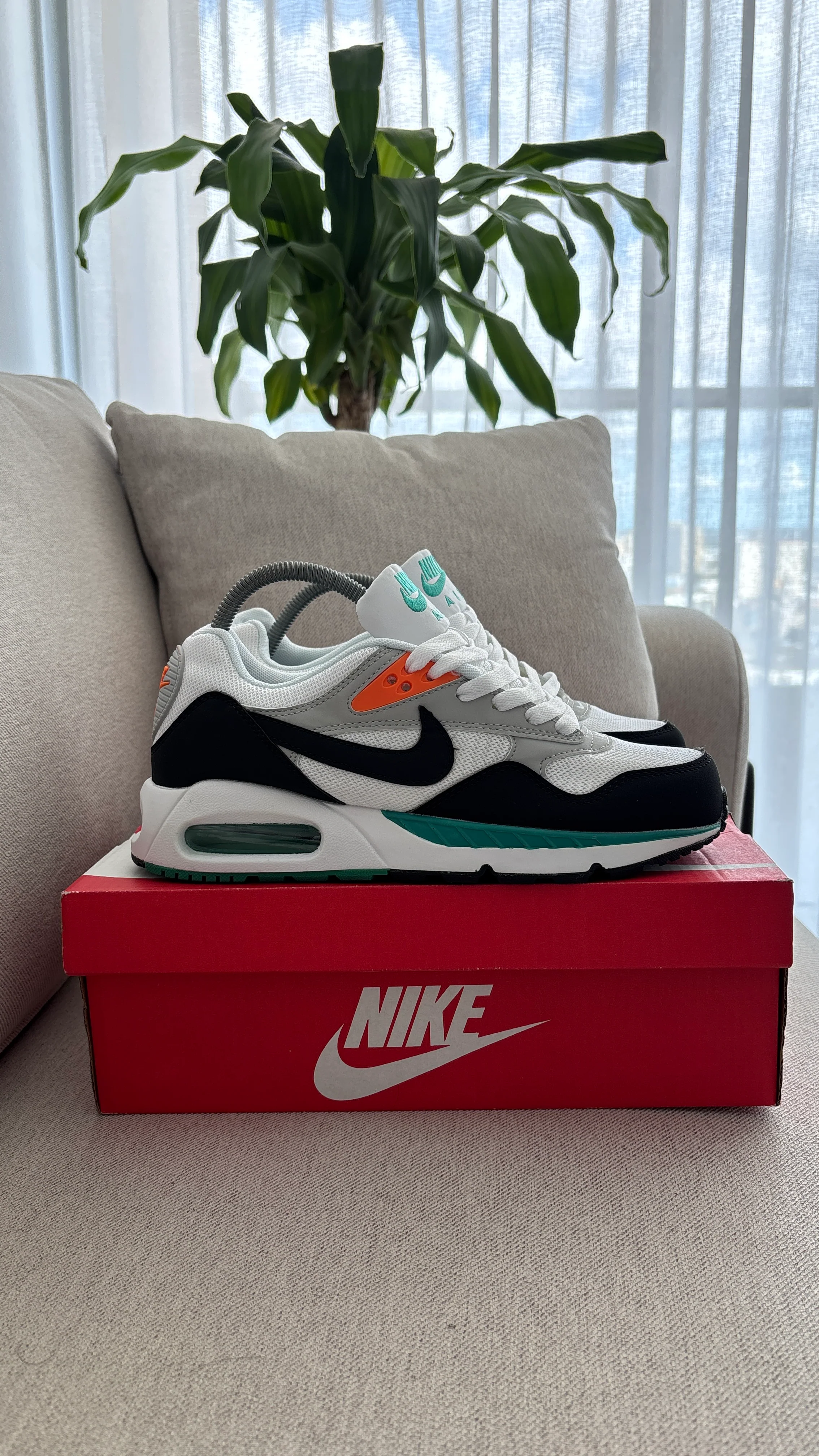 NIKE CORRALATE VERDE - Image 5