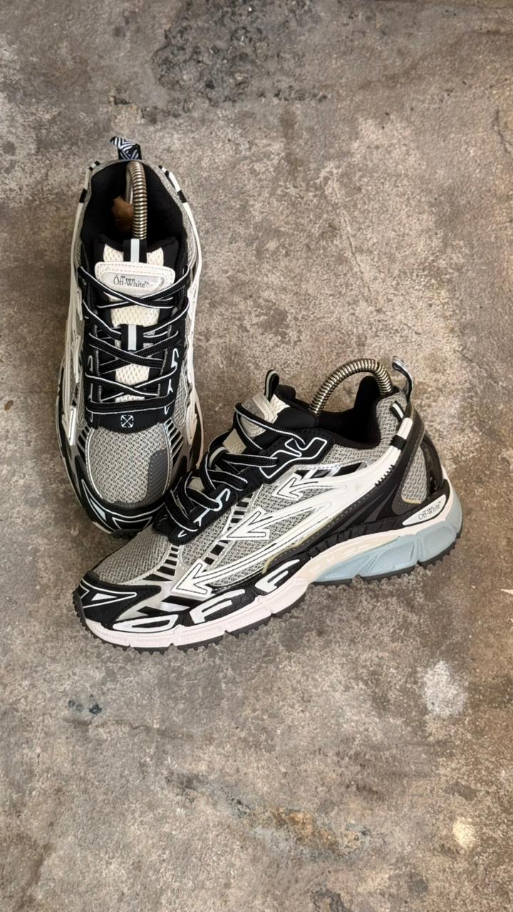 OFF WHITE 3 CHULO NEGRO BLANCO - Image 3