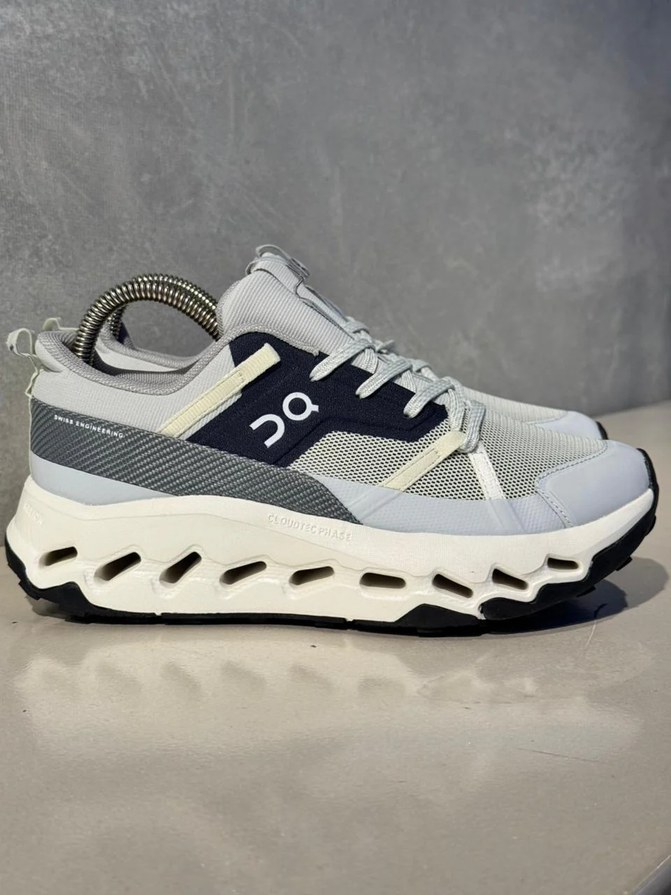 ON CLOUD Z GRIS AZUL BEIGE - Image 5