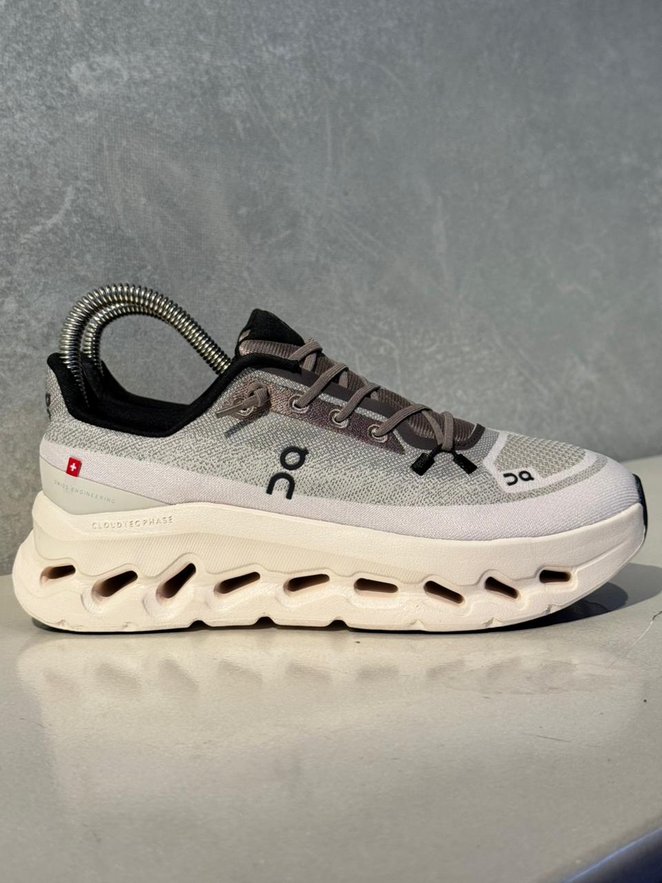 ON CLOUDTEC BEIGE CORAL - Image 5