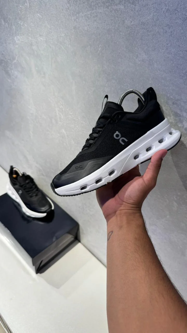 ON CLOUDTEC  NEGRO BLANCO - Image 6