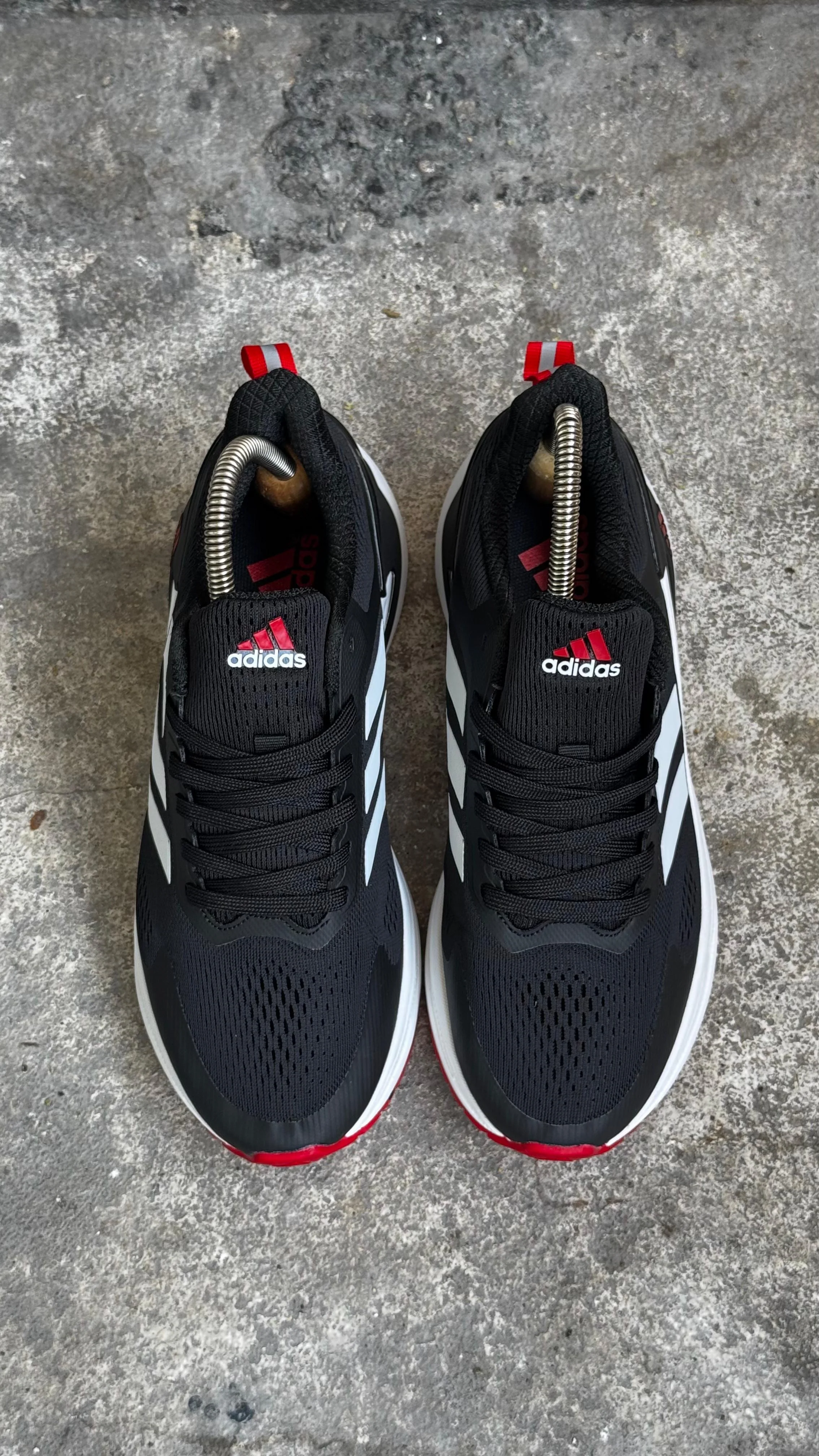 ADIDAS  RUN NEGRO ROJO - Image 2