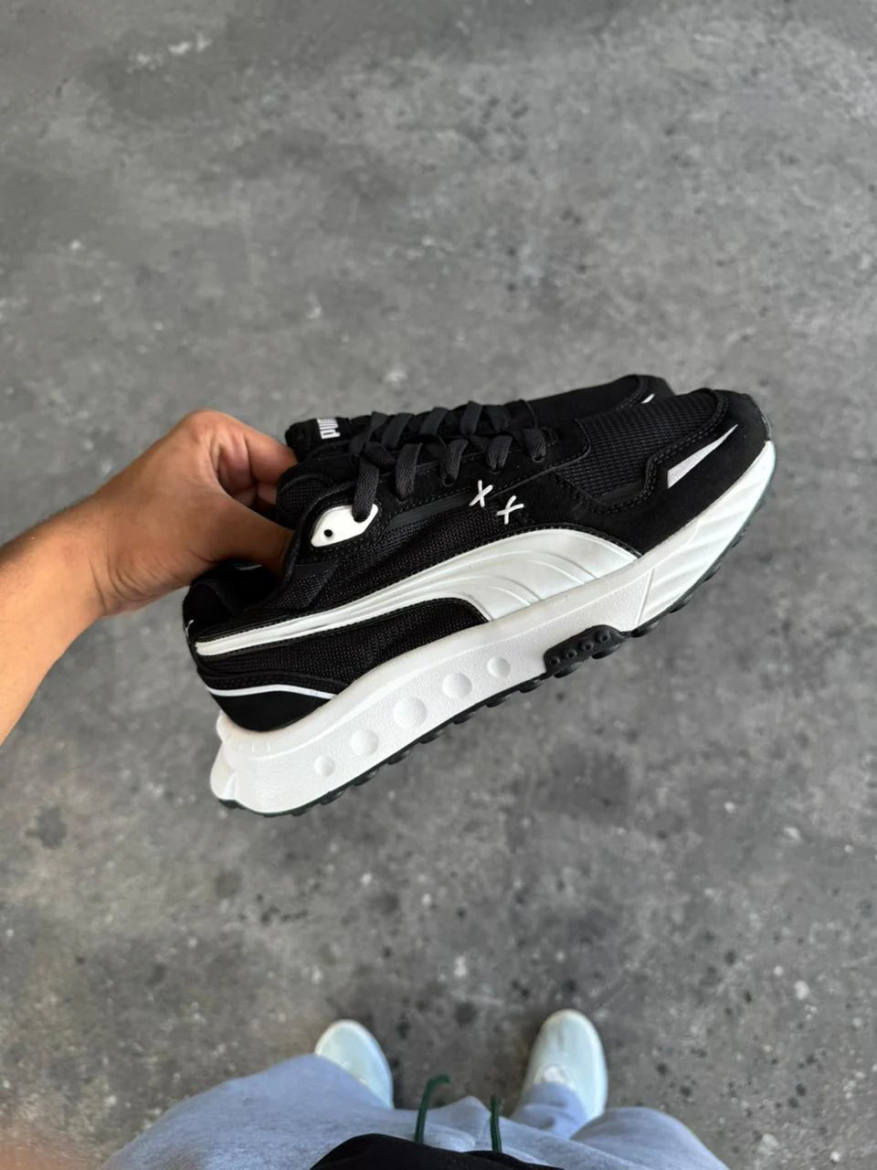 PUMA NEYMAR TELA NEGRO BLANCO - Image 4