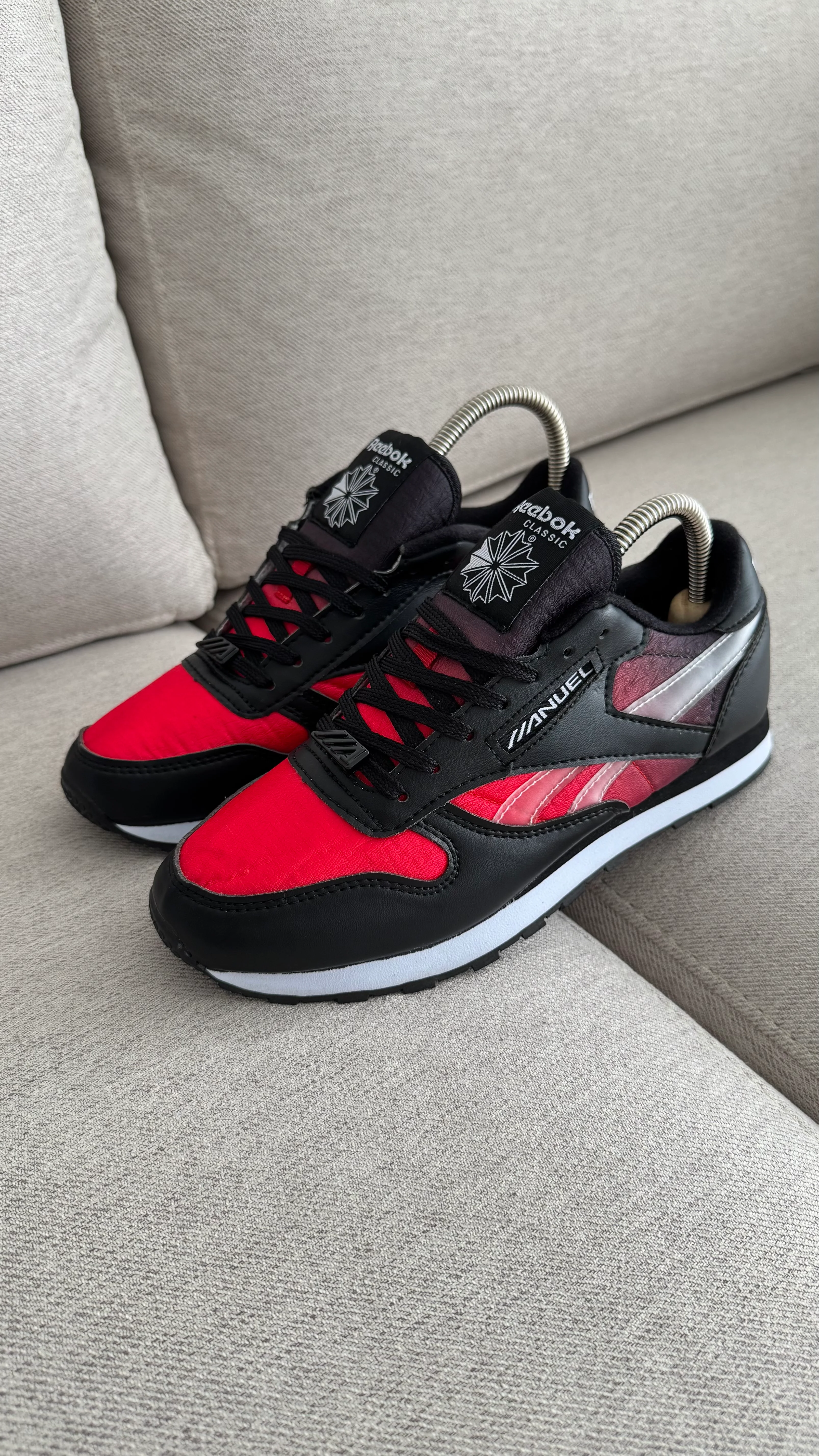 REBOOK ANUEL NEGRO ROJO - Image 10