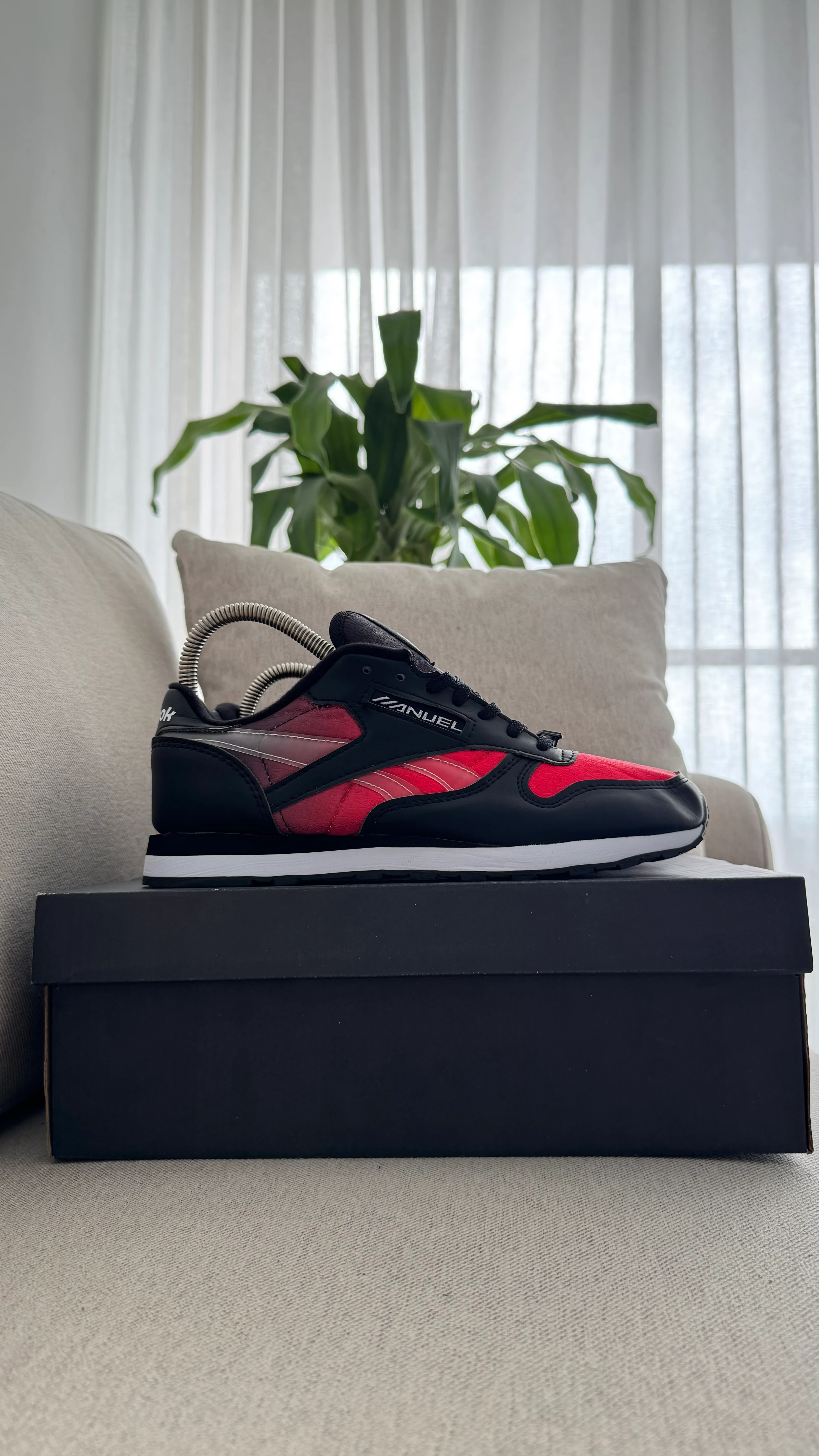 REBOOK ANUEL NEGRO ROJO - Image 7