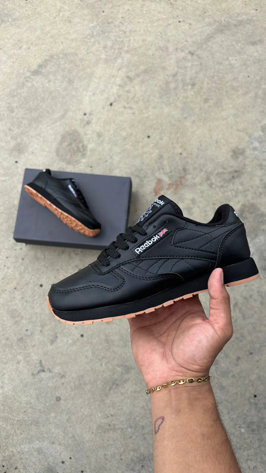 REBOOK MASTER NEGRO - Image 9