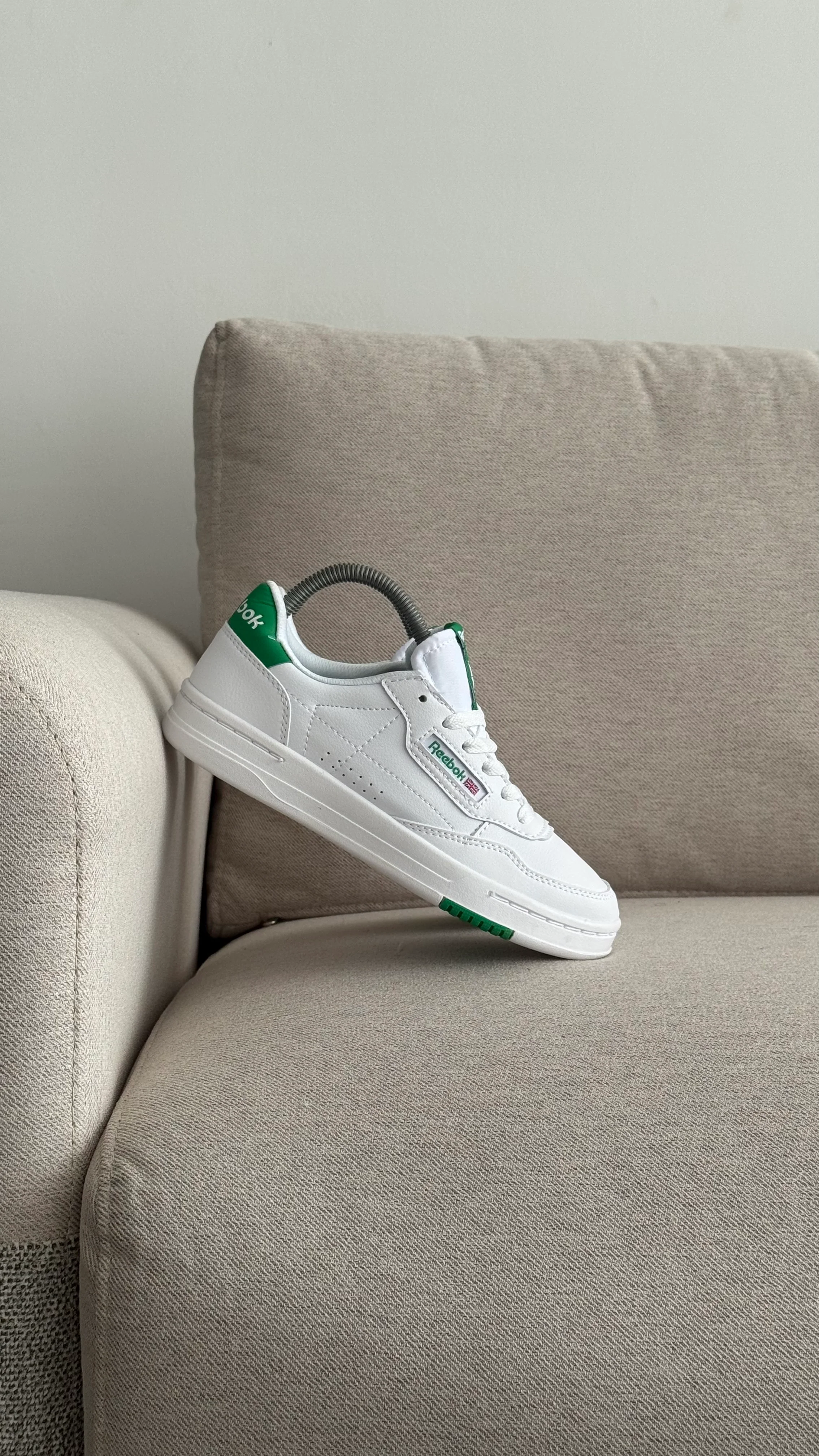 REBOOK TABLA BLANCO VERDE - Image 8