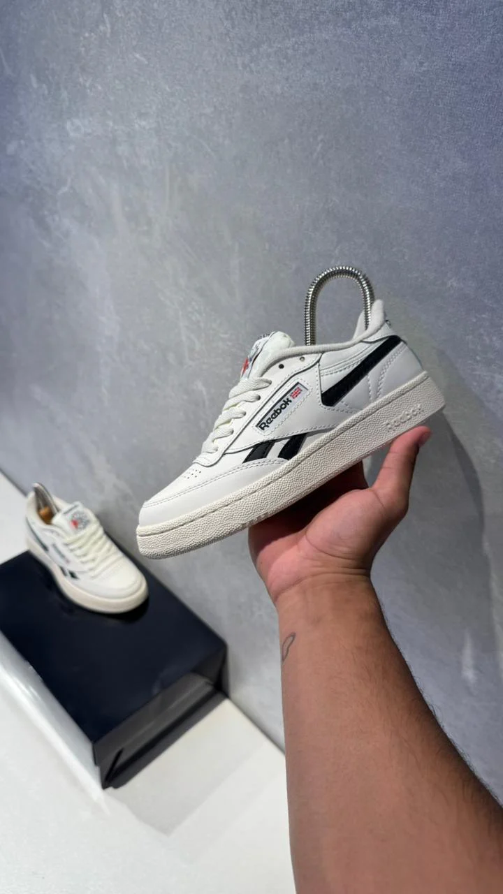 REEBOK TABLA BEIGE NEGRO PROMO - Image 3