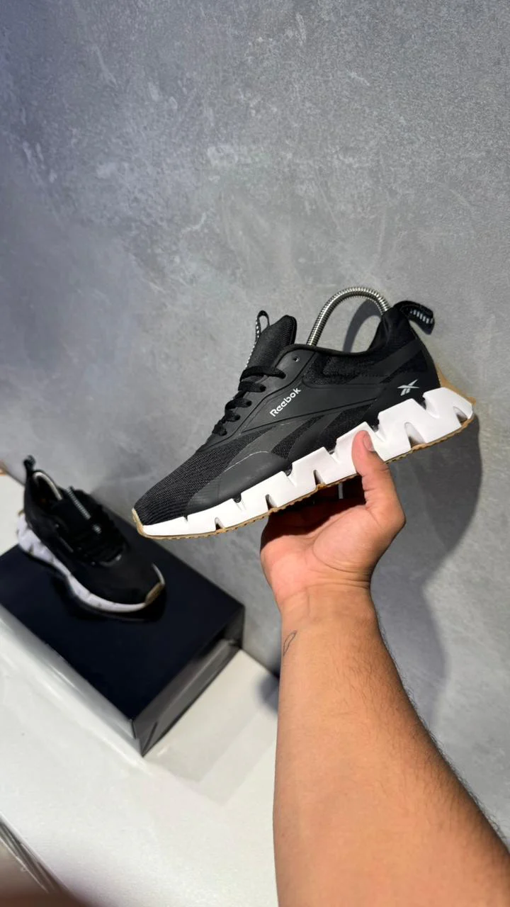 REEBOK ZIG NEGRO SUELA DE BOLLO PROMO - Image 3