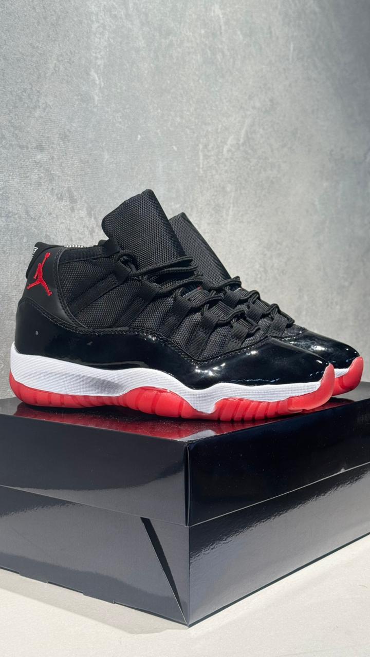 RETRO 11 NEGRO ROJO - Image 5