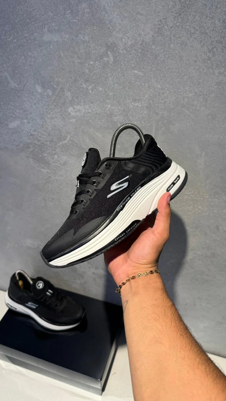 SKETCHERS HYPER NEGRO BLANCO - Image 6