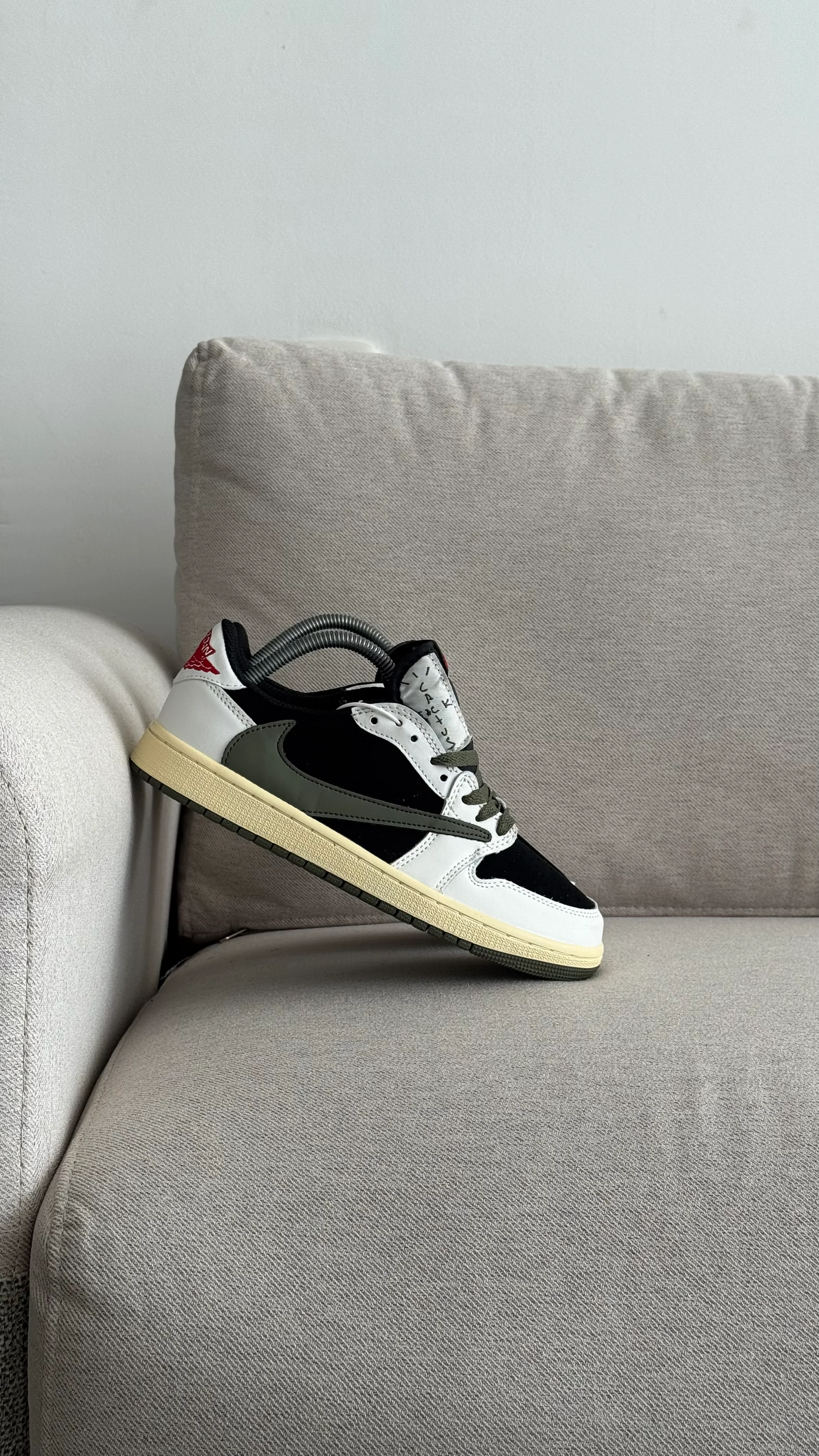 TRAVIS SCOTT BLANCA CHULO VERDE - Image 2