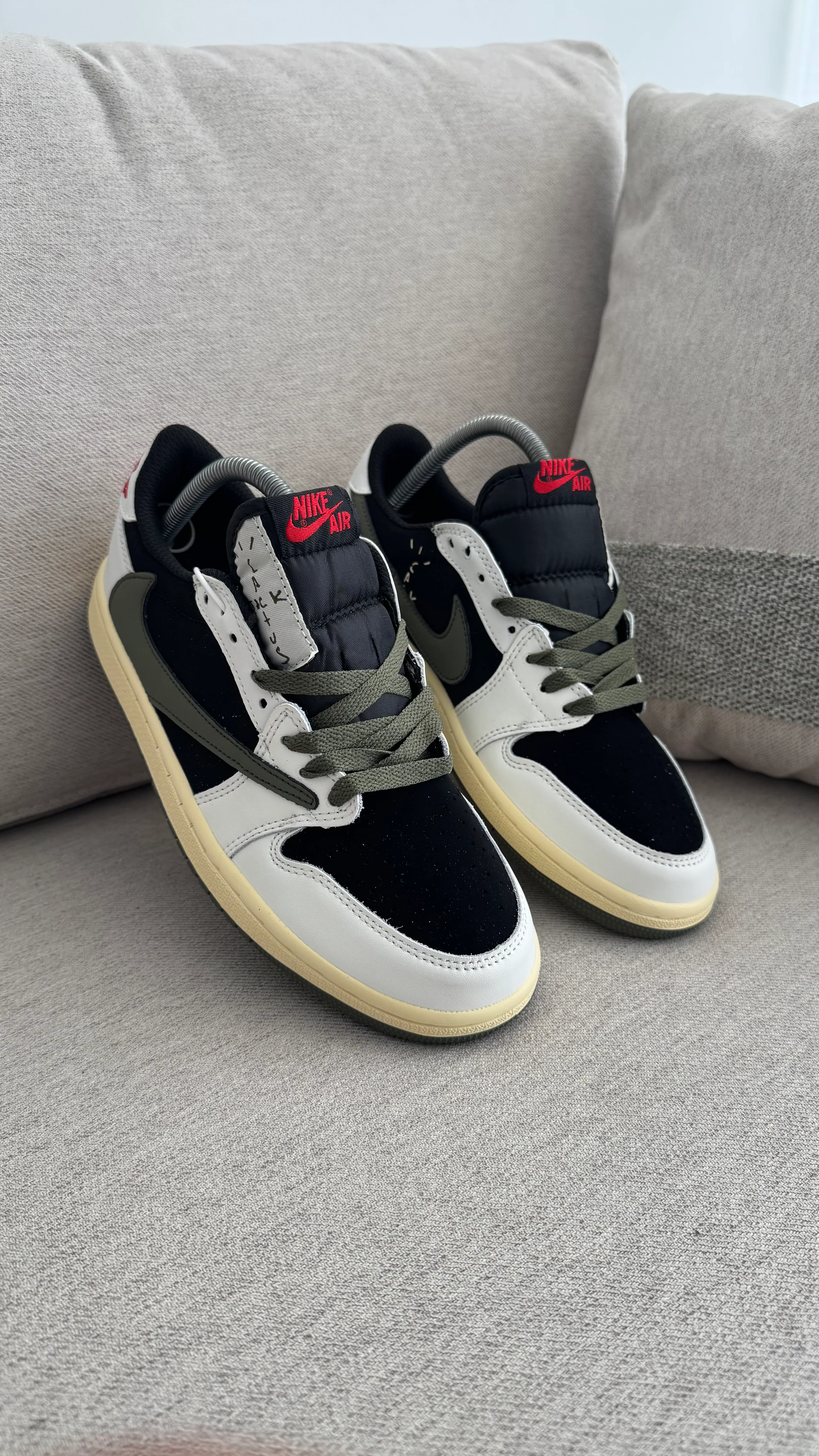 TRAVIS SCOTT BLANCA CHULO VERDE - Image 3
