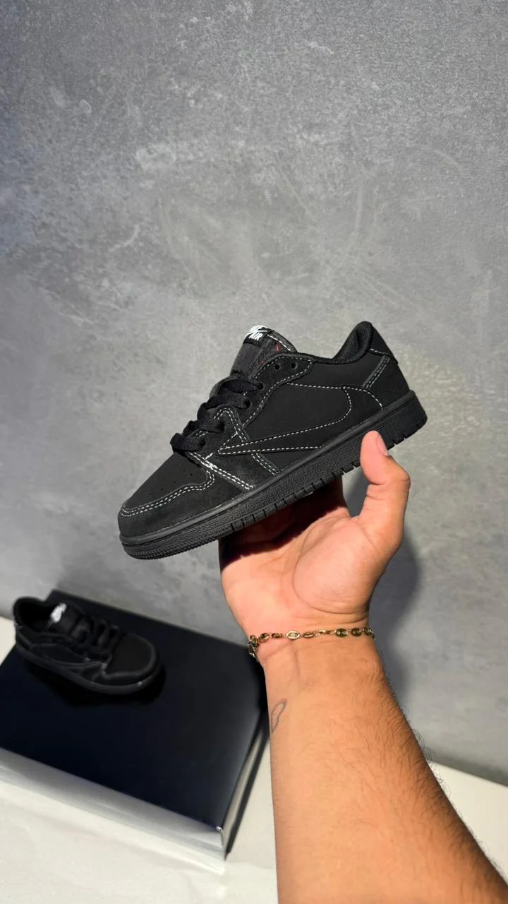 TRAVIS SCOTT NEGRA NIÑOS - Image 6