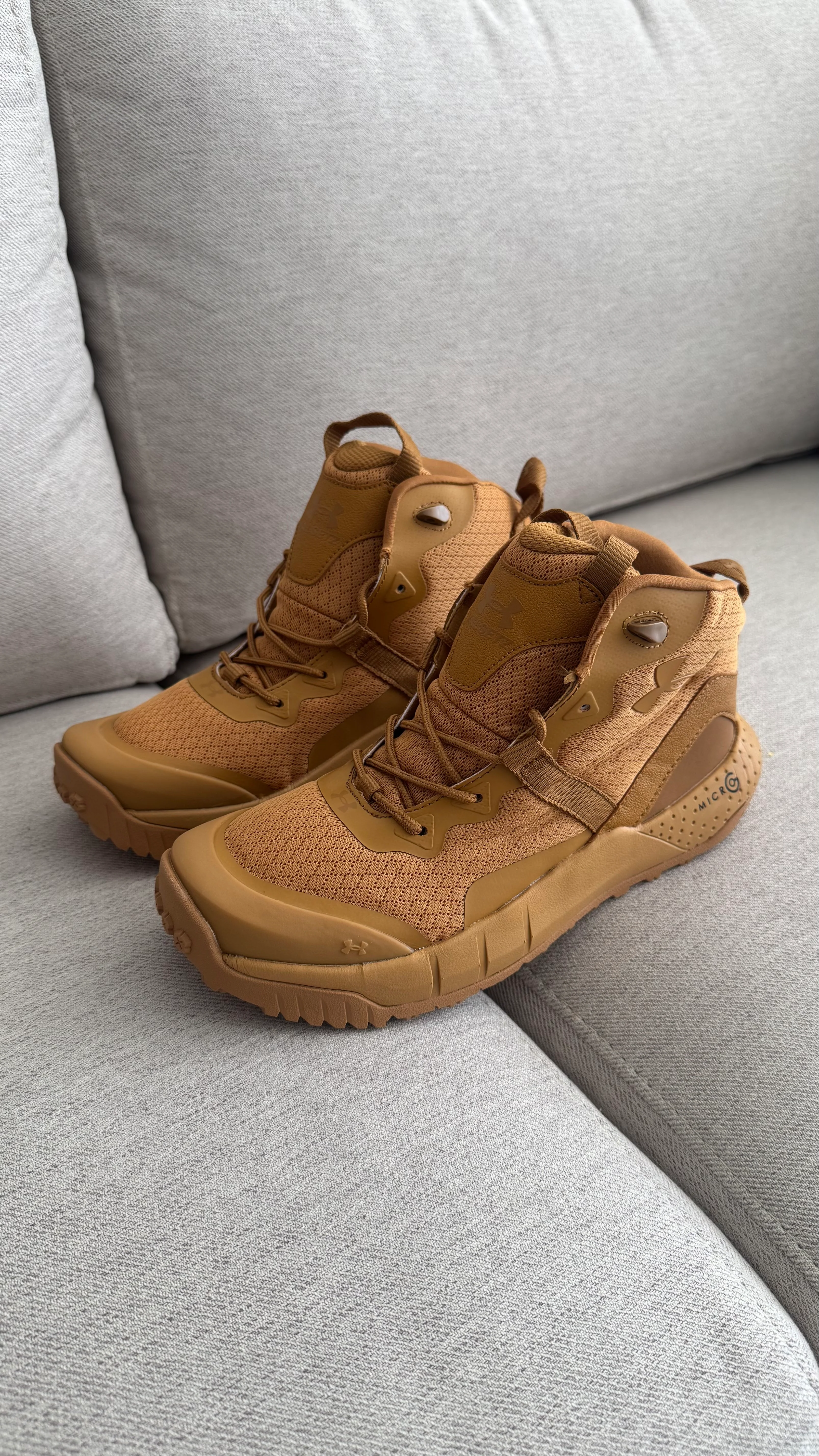 UNDER ARMOUR BOTA CARAMELO - Image 10