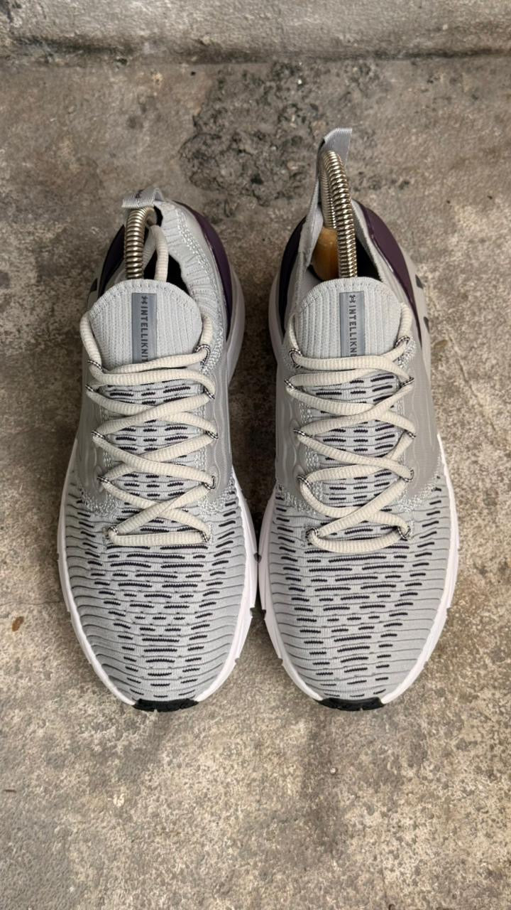 UNDER ARMOUR GRIS MORADO - Image 2