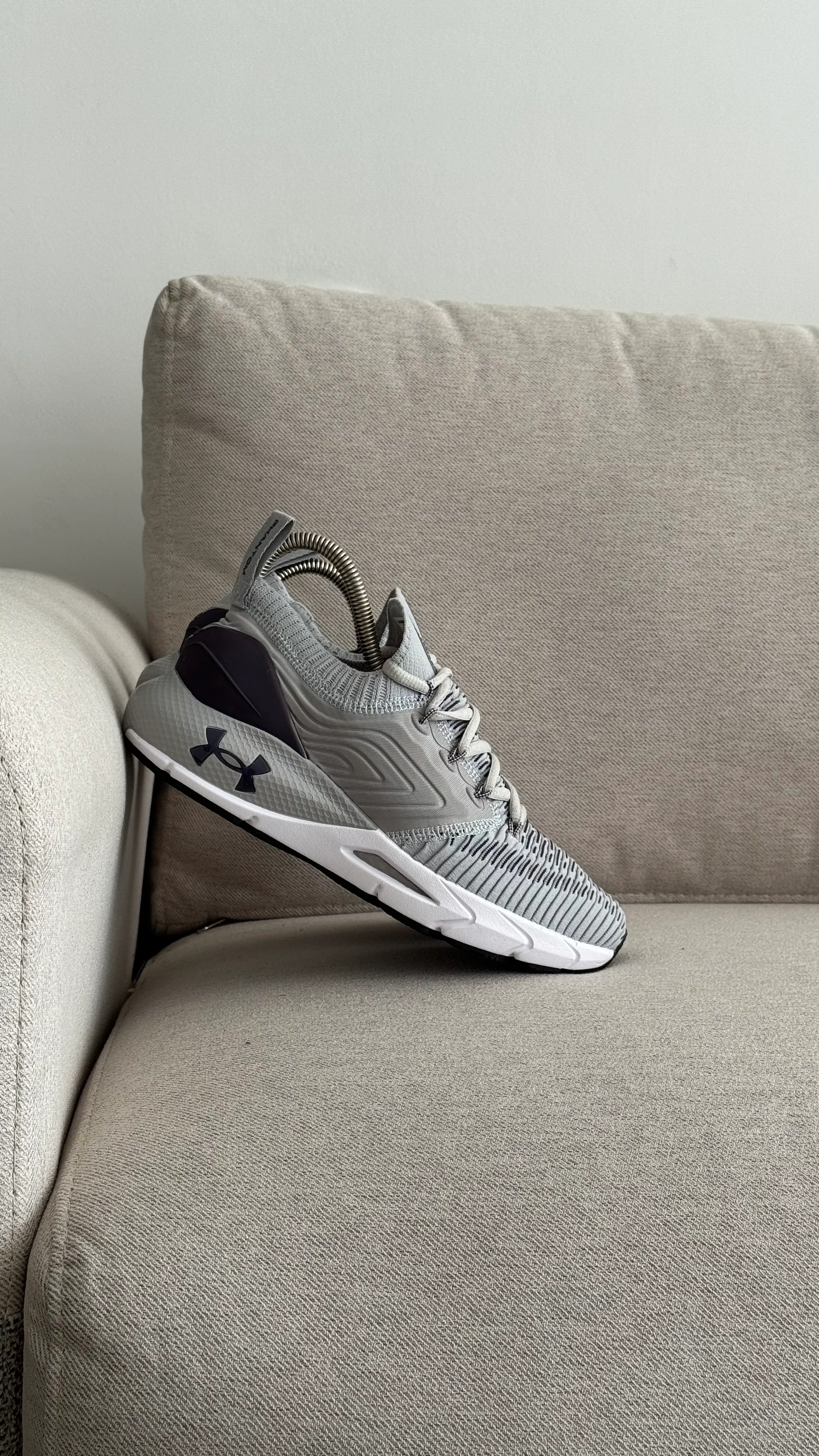 UNDER ARMOUR GRIS MORADO - Image 8