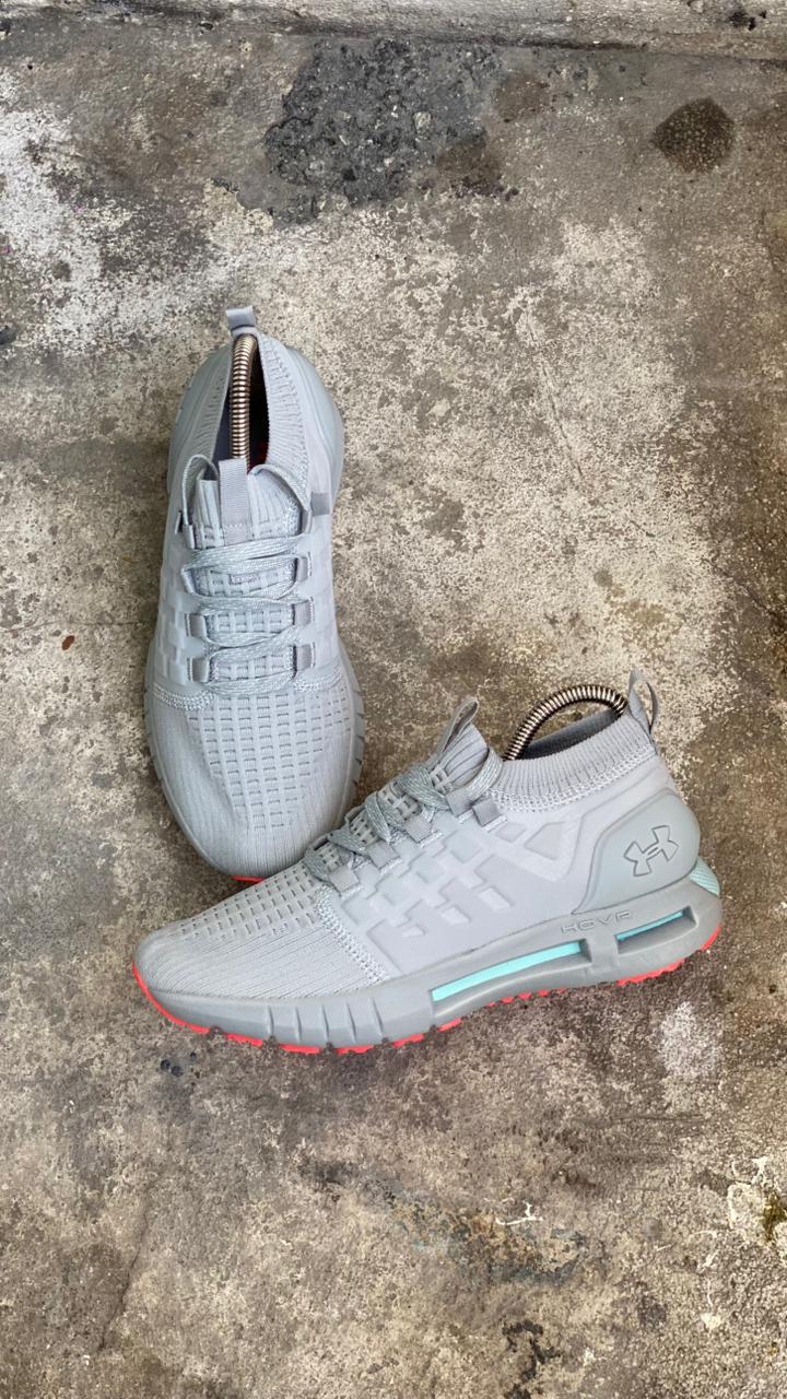 UNDER ARMOUR GRIS NARANJA PROMO MASTER - Image 2