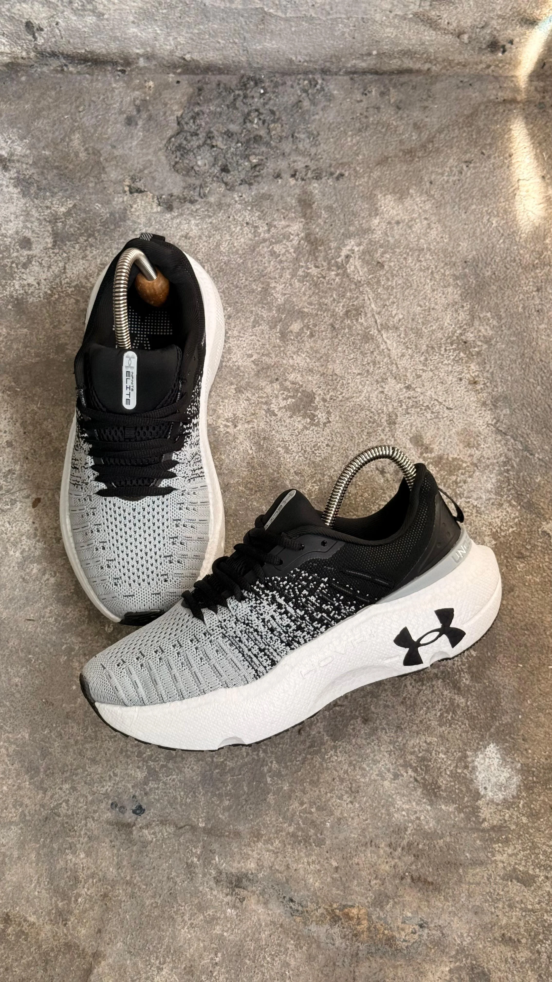 UNDER ARMOUR NEW NEGRO GRIS - Image 3